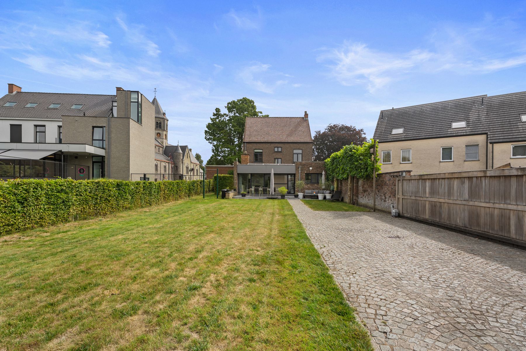 Charmante woning in centrum Lotenhulle! foto 14