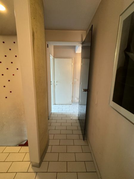 Appartement met 3 slaapkamers en 3 terrassen tegenover Shopping1 foto 4