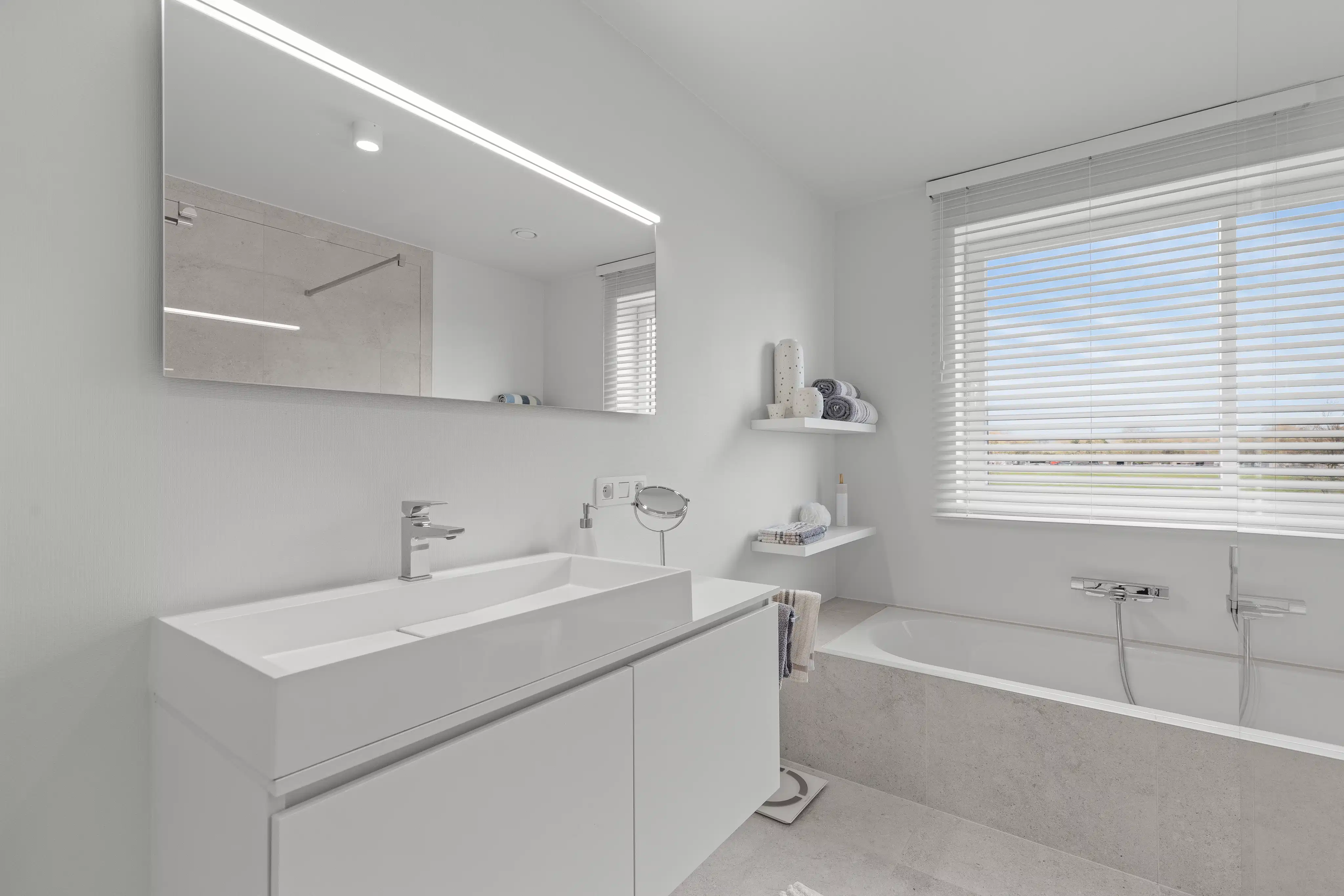 Moderne en lichtrijke halfopen woning met 3 slaapkamers foto 13