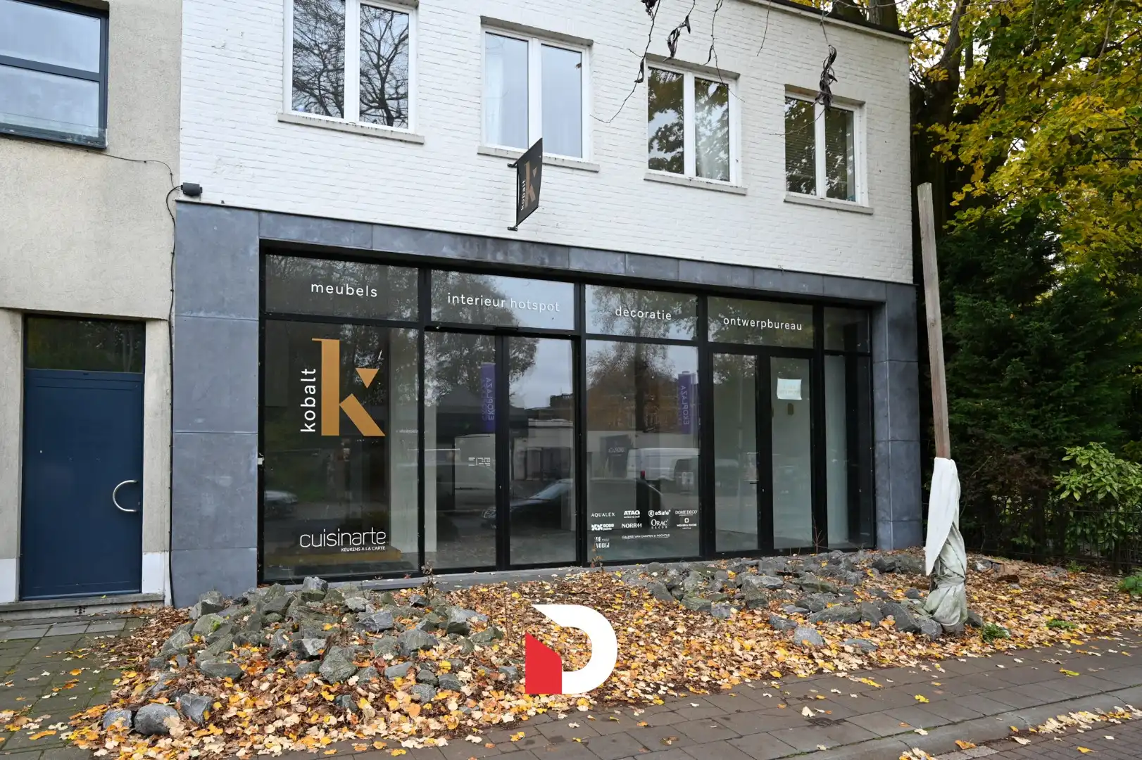 Gerenoveerd handelspand / winkelruimte op een strategische locatie te Assebroek. foto 28