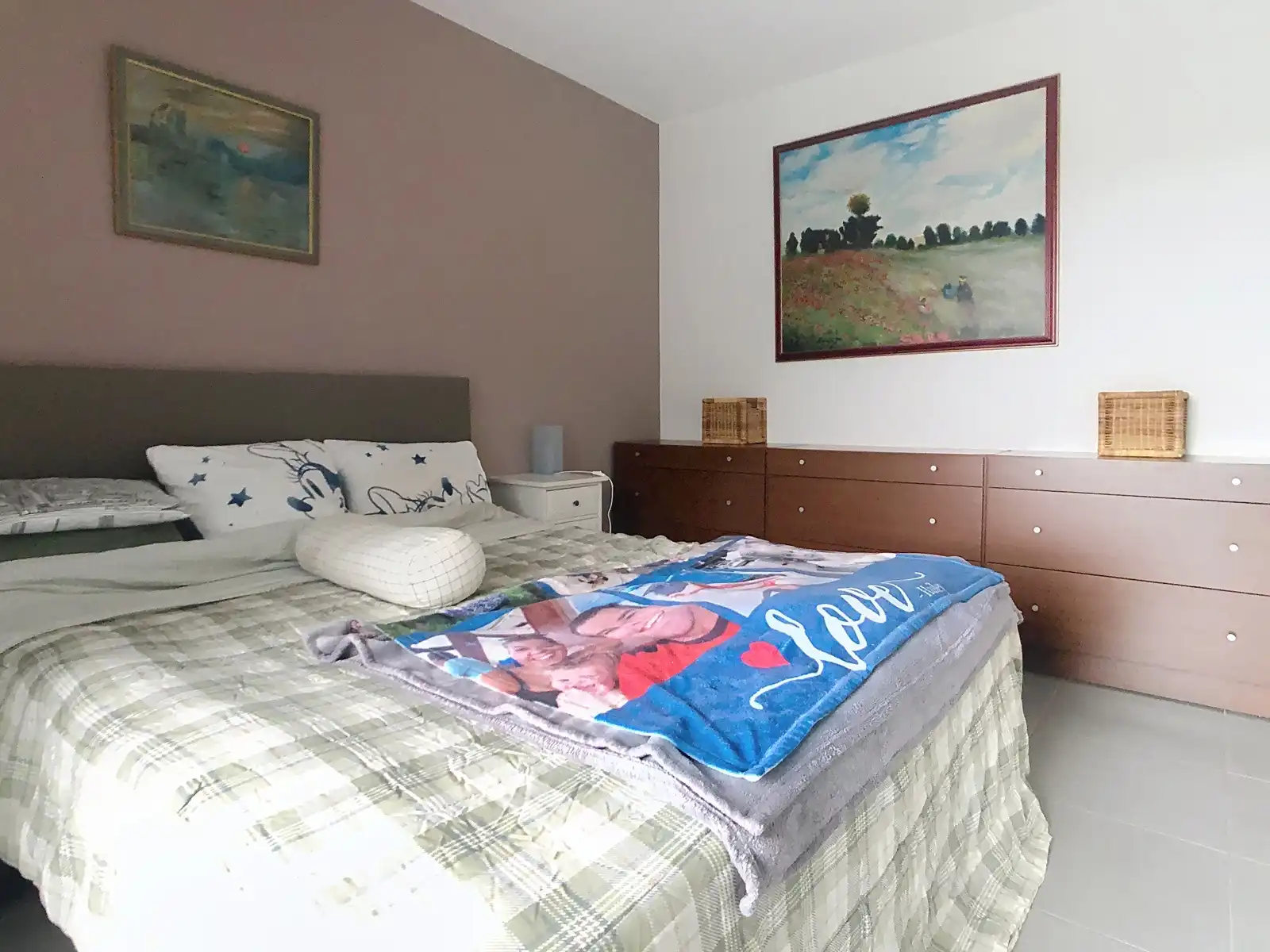 Gelijkvloers appartement met 2 slkrs, terras en staanplaats foto 8