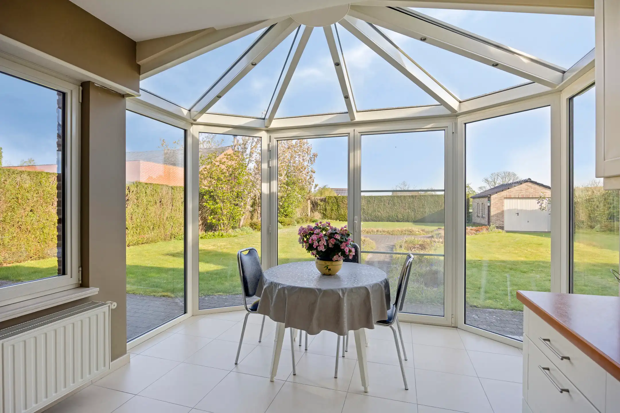 Rustig gelegen energiezuinige instapklare villa foto 9