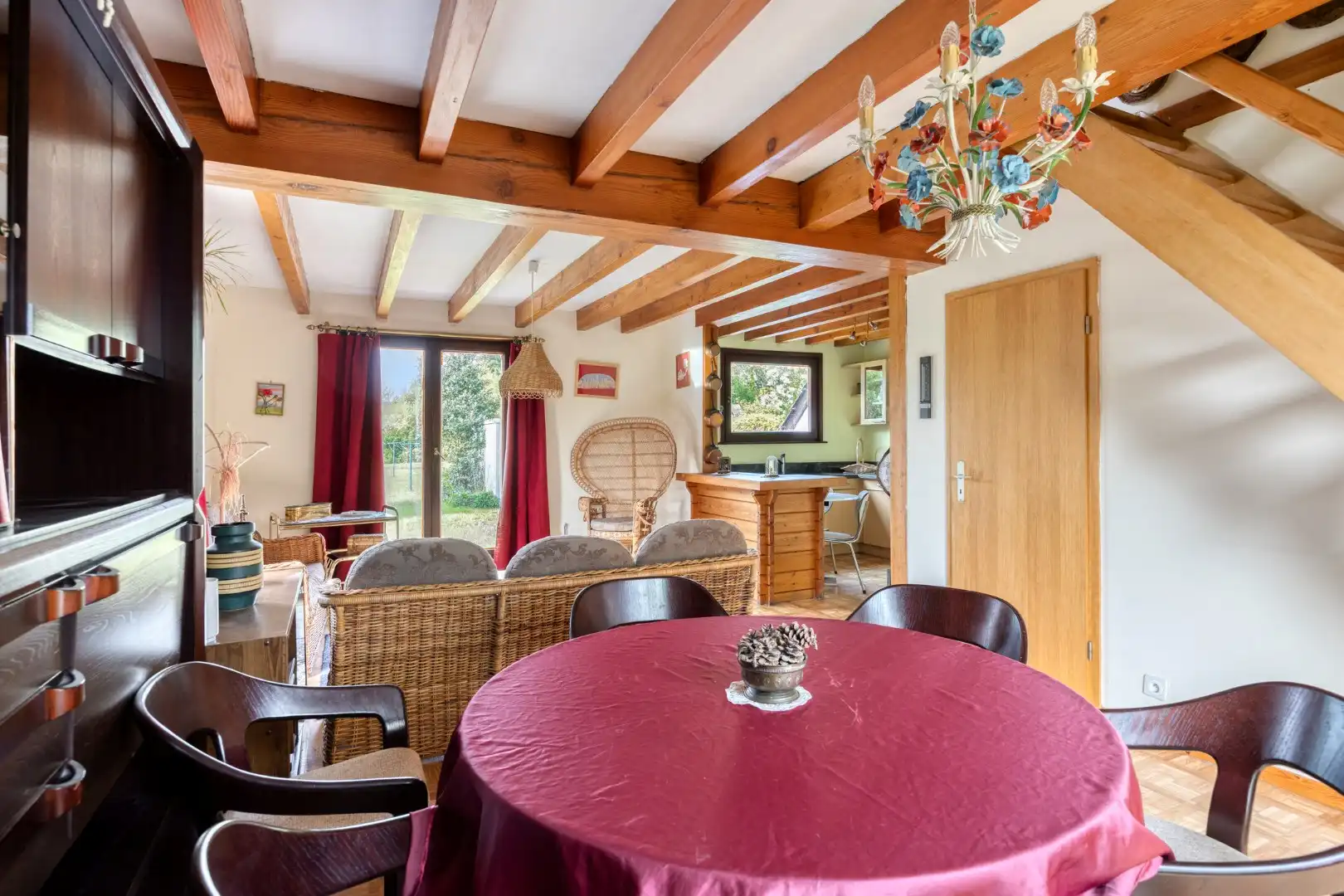 Woning met ruime tuin nabij centrum Lennik foto 6