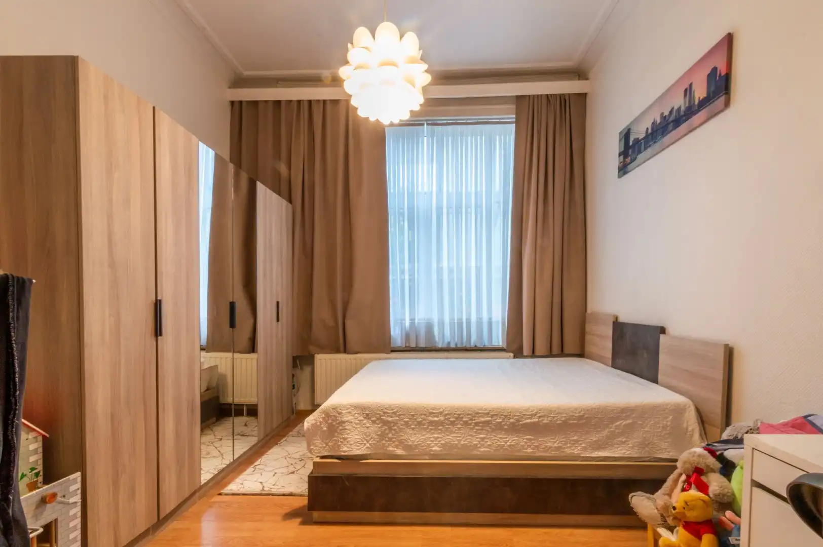 UITSTEKEND GELEGEN WONING (375M²)! foto 6