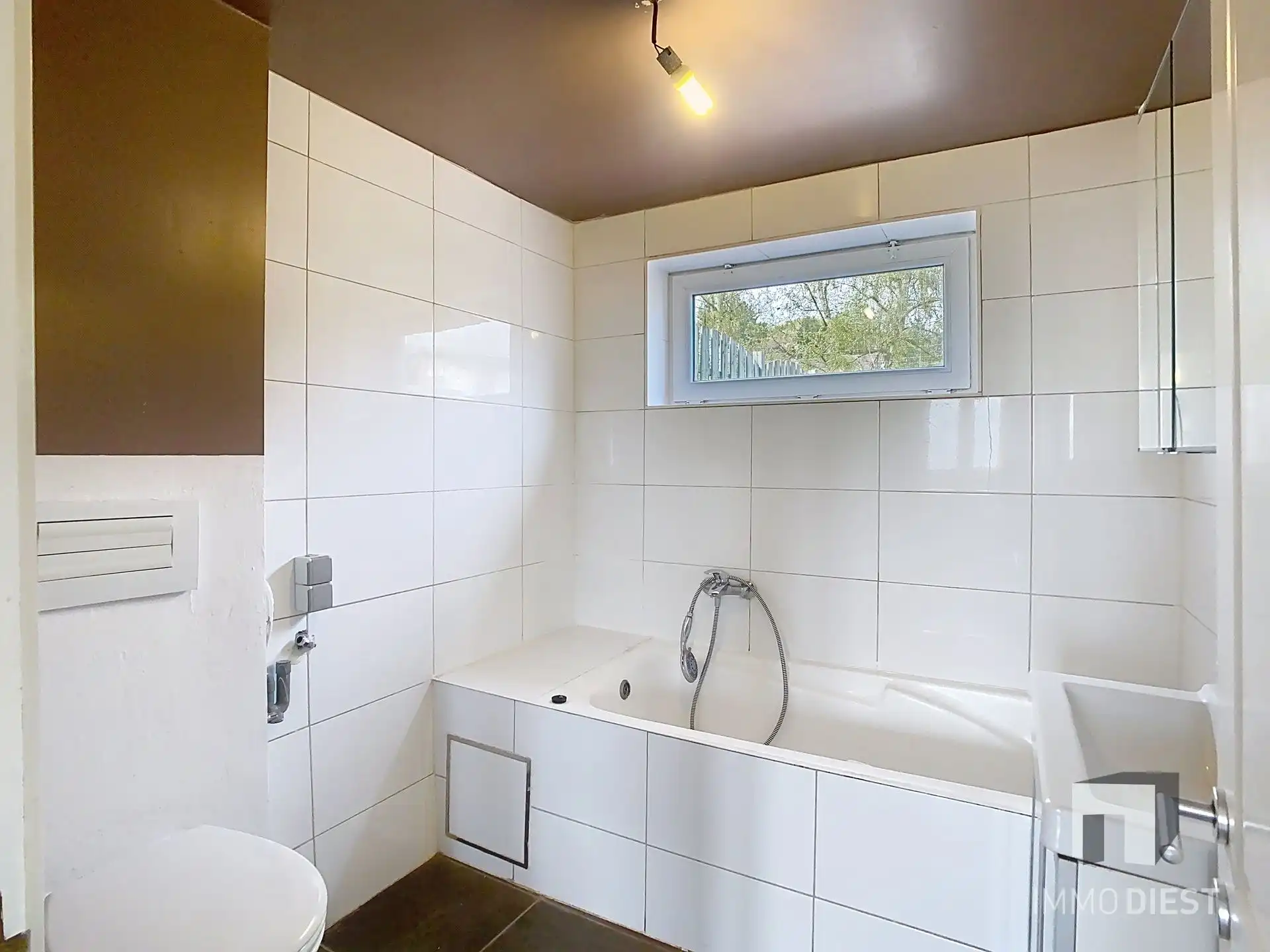 Kokette woning met drie slaapkamers rand Diest foto 9