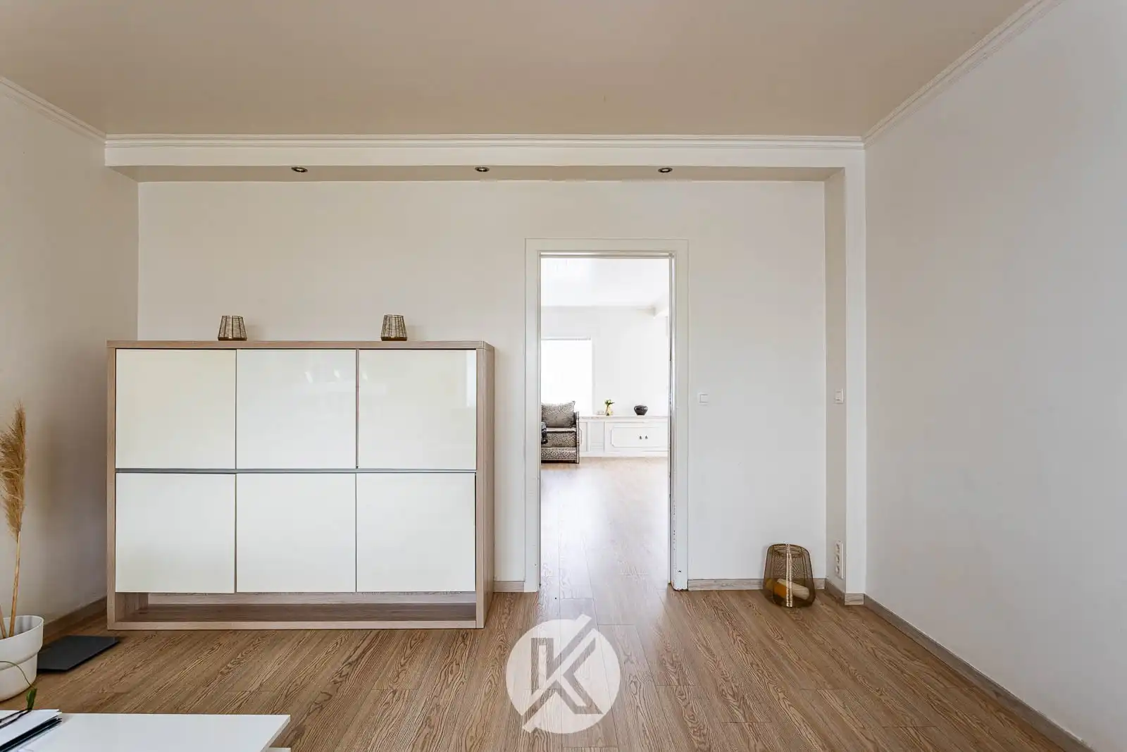 Solide halfopen gezinswoning nabij centrum foto 7