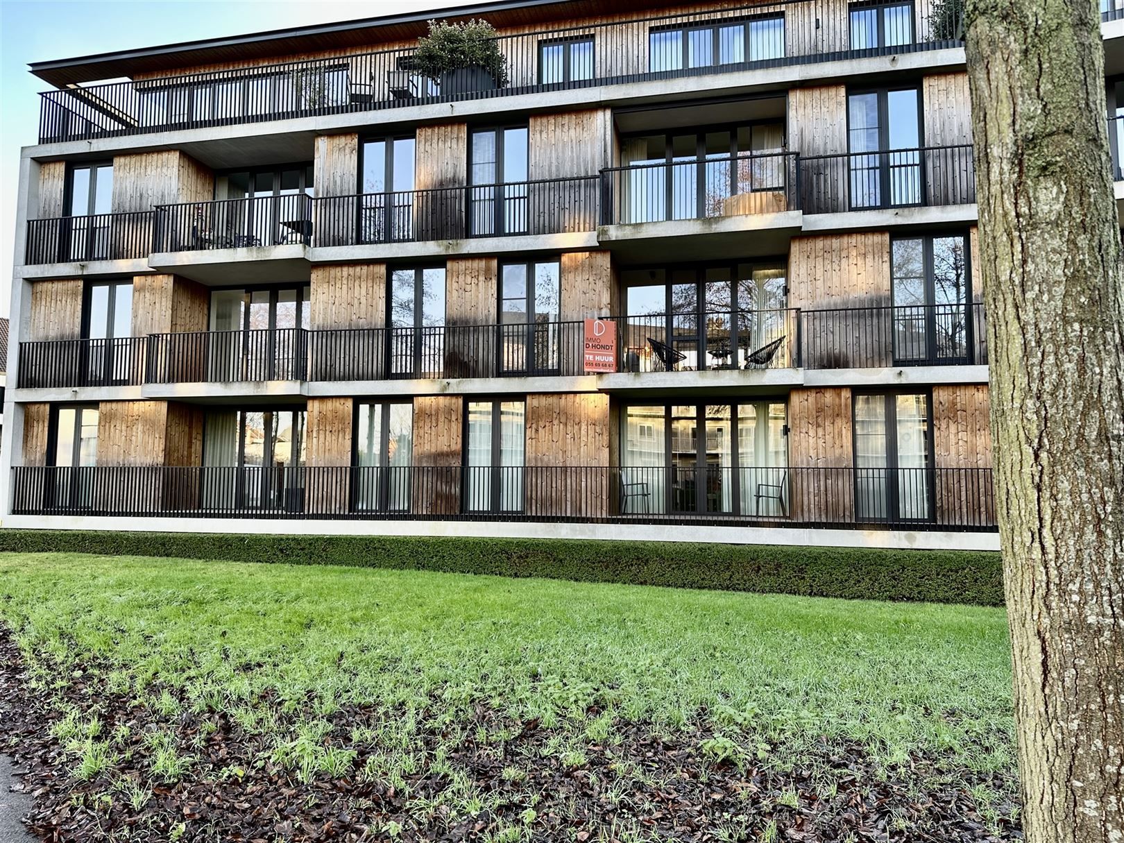Prachtig uitgerust appartement te huur in Oudenaarde  foto {{pictureIndex}}