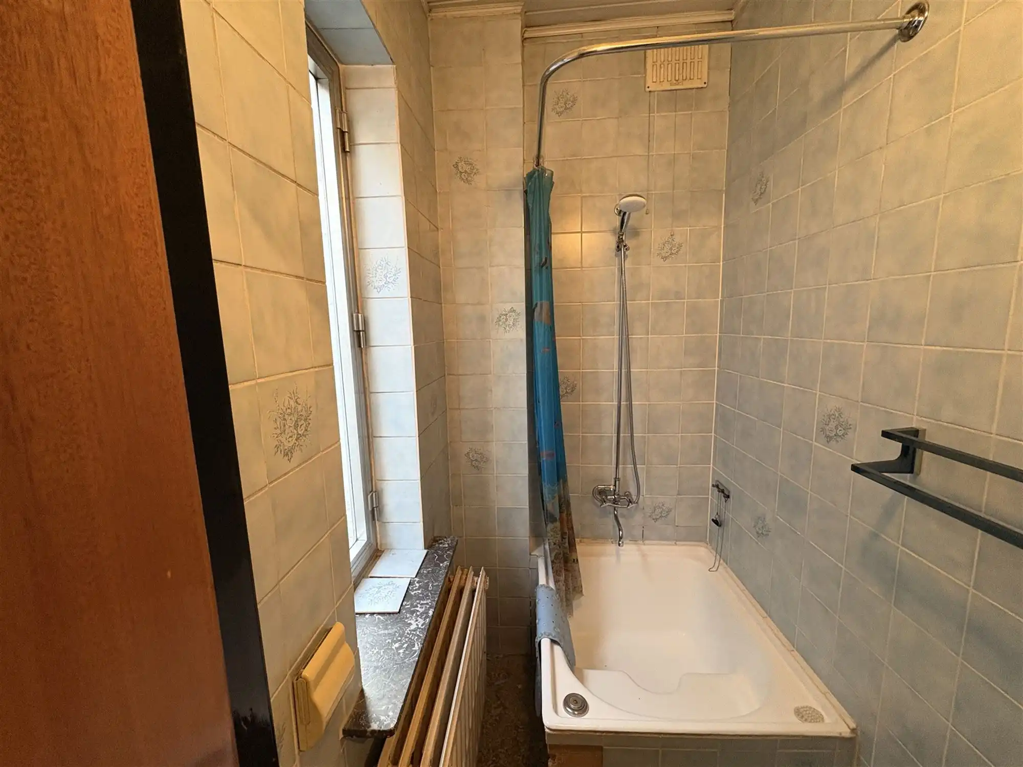 Bel-etagewoning met garage aan Sint-Andriesplaats. foto 14