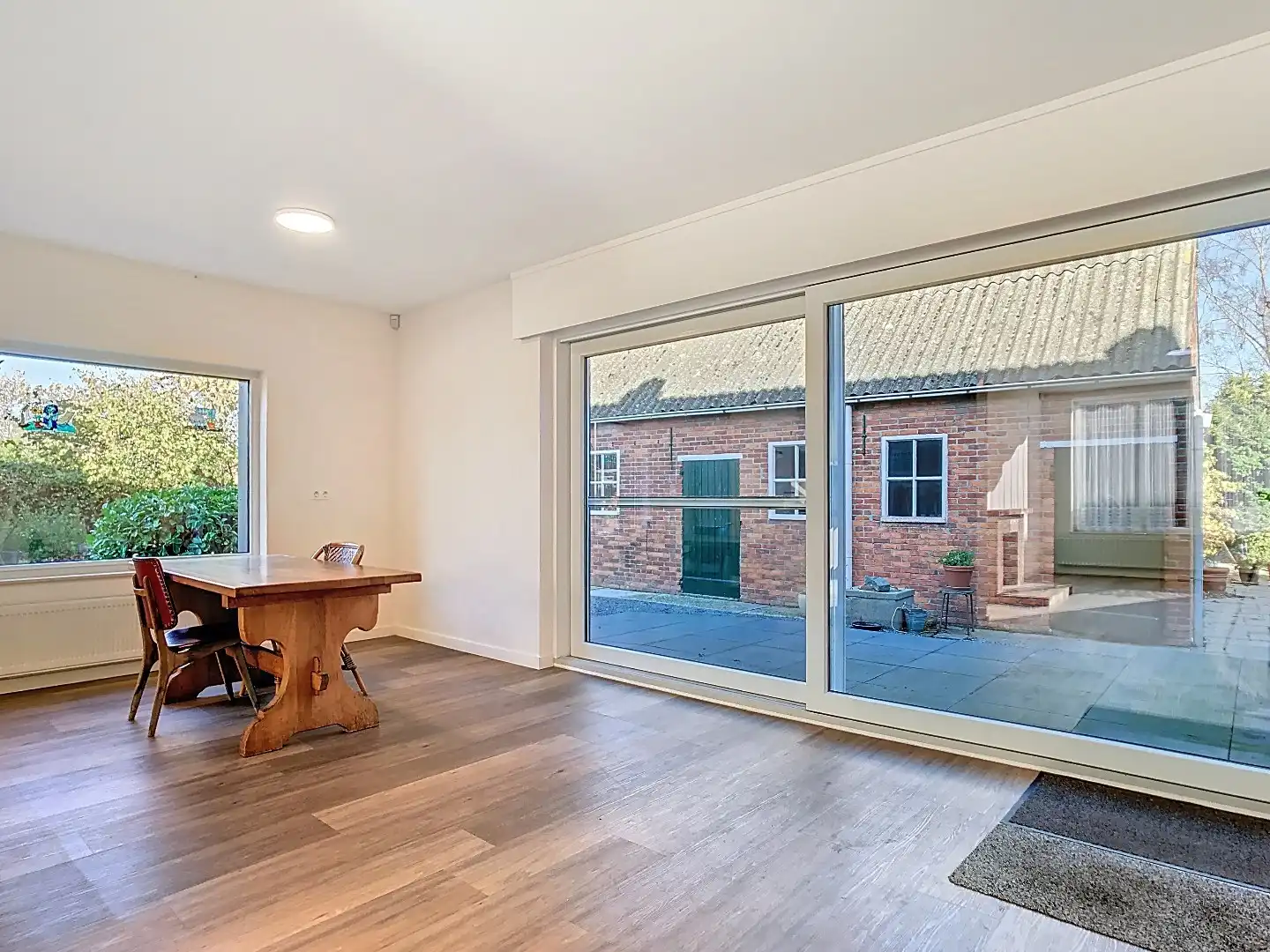 Landelijk wonen in dorpskern   foto 12