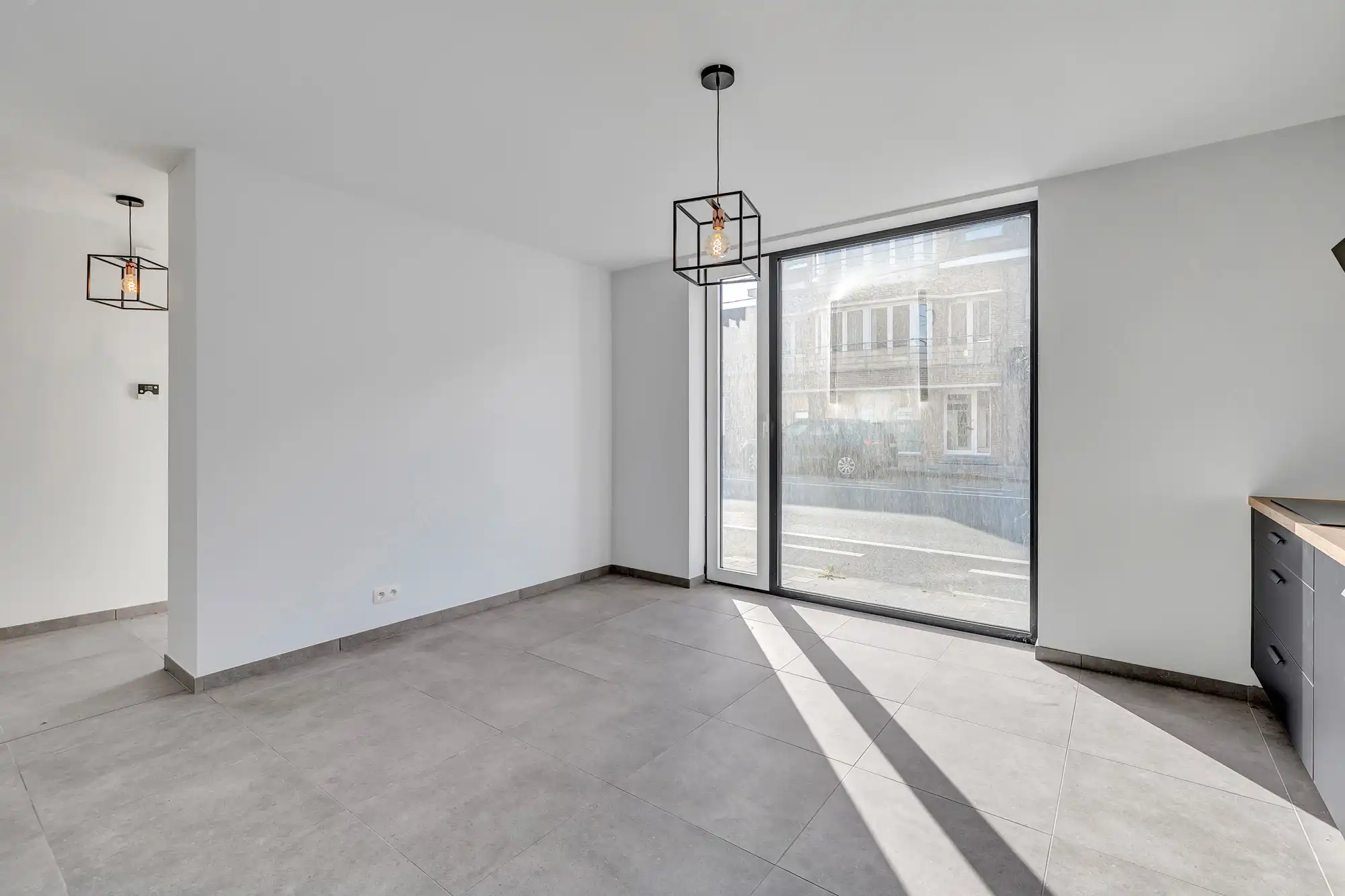 Volledig afgewerkte nieuwbouwwoning met 5 slaapkamers foto 7