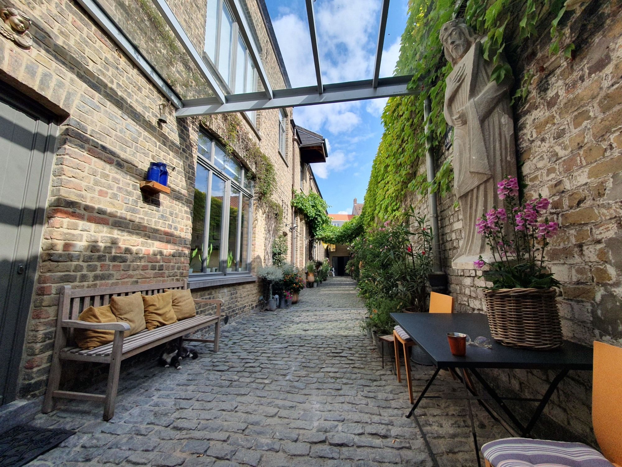 Unieke vastgoedopportuniteit met historisch karakter te Brugge – 750 m² bewoonbare oppervlakte foto 36