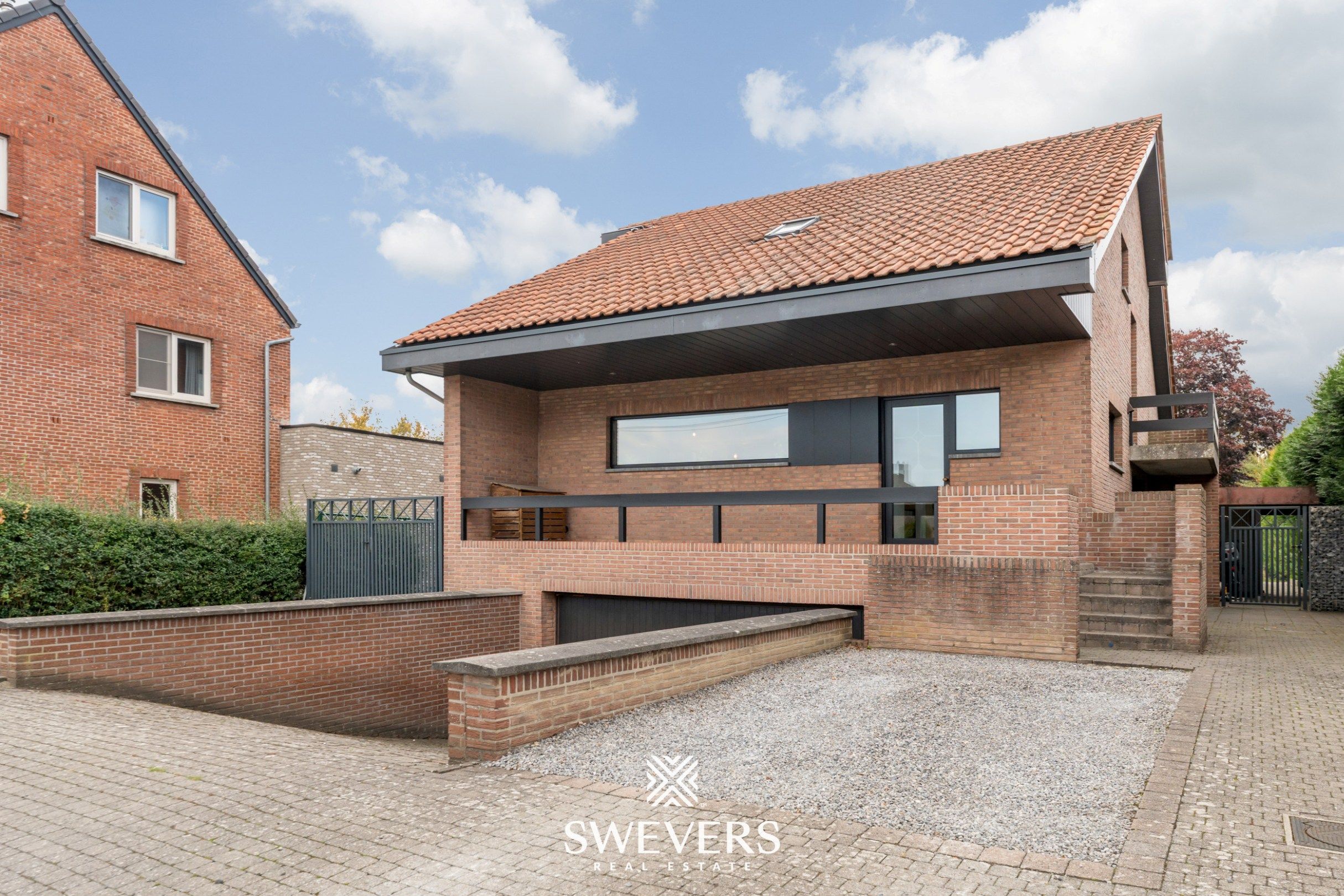 Knusse, hedendaagse gezinswoning met warme indeling en grote, zonnige tuin foto 50