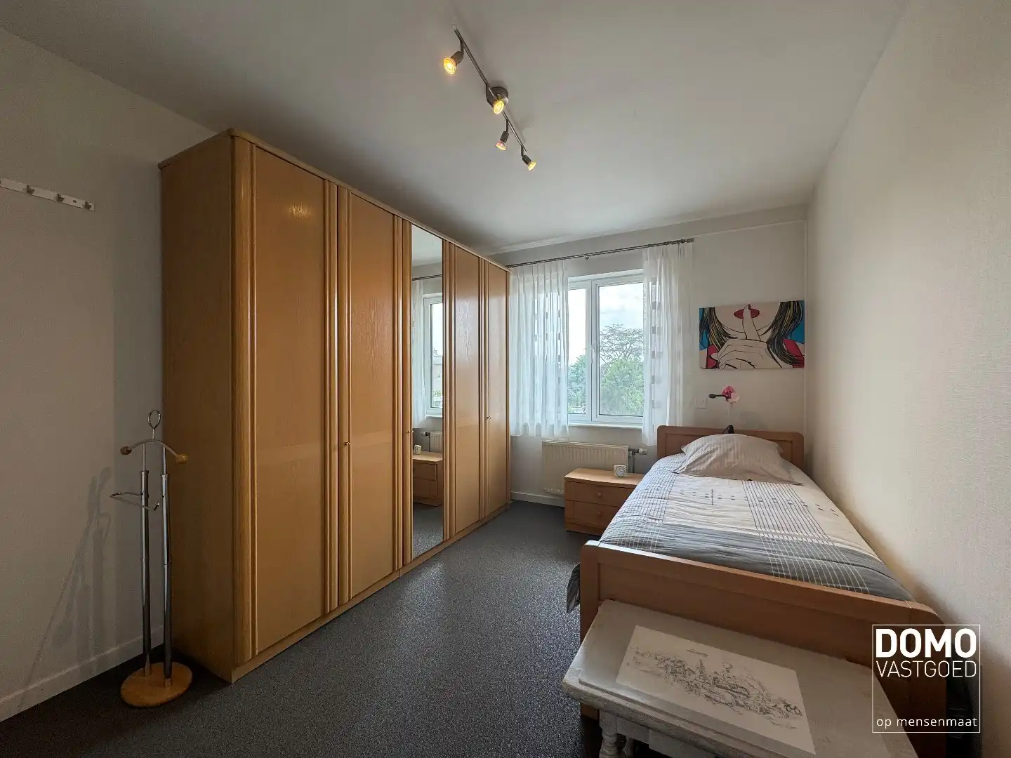 Ruim appartement van 121 m² met drie slaapkamers, twee terrassen en privatieve garagebox op toplocatie in Hasselt foto 6