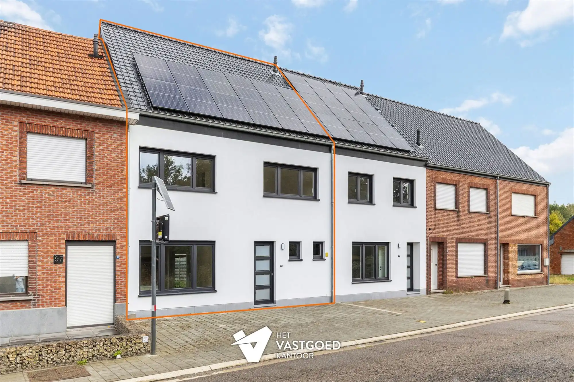 KWALITATIEF GERENOVEERDE WONING VLAKBIJ CENTRUM foto 25