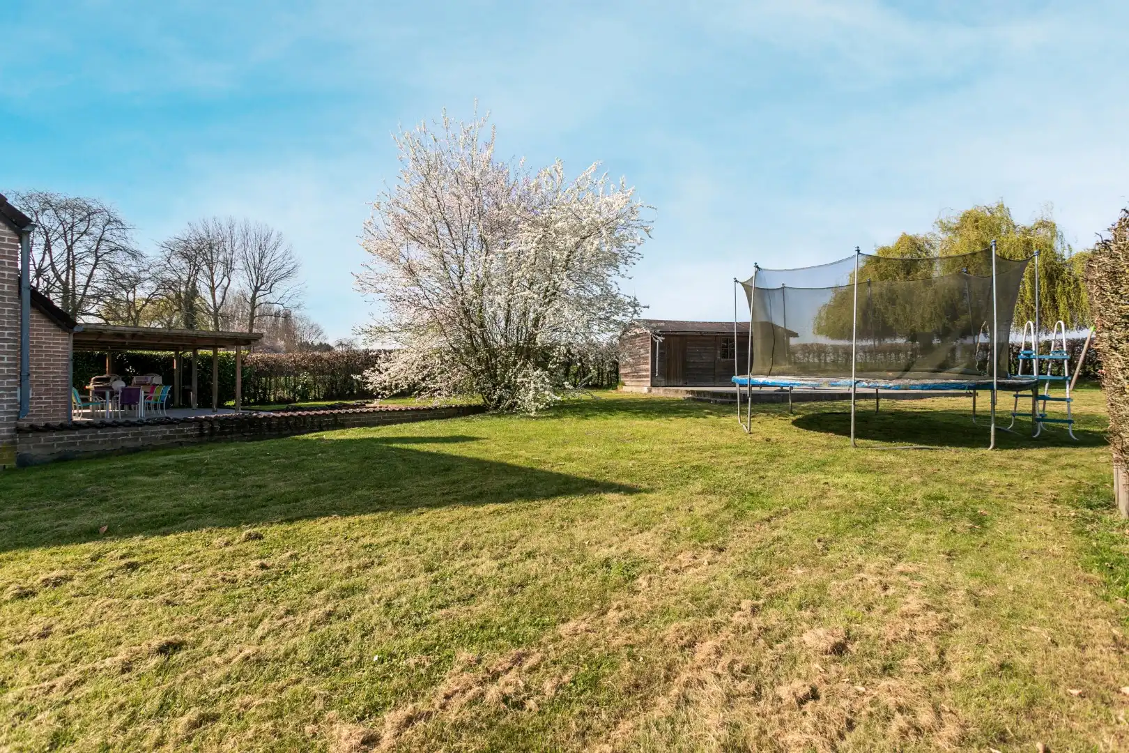 Vrijstaande woning met 4 slpks & ruime tuin  foto 8