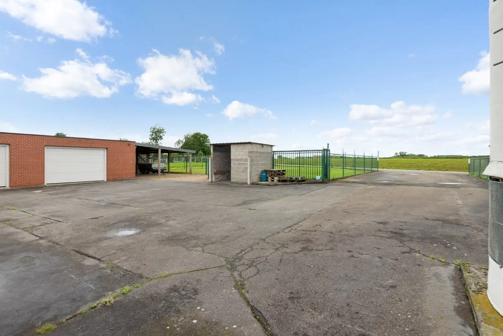 Riant en instapklaar wonen in Opwijk met 4 slaapkamers en grote tuin! foto 12