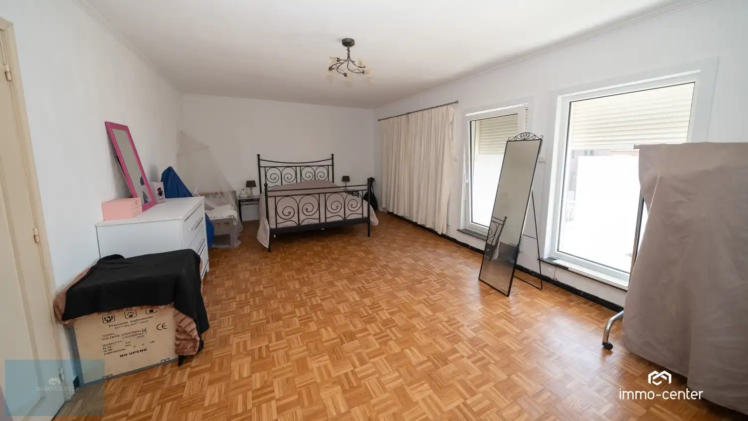 Instapklare open bebouwing met ruime tuin en moderne technieken te As foto 17