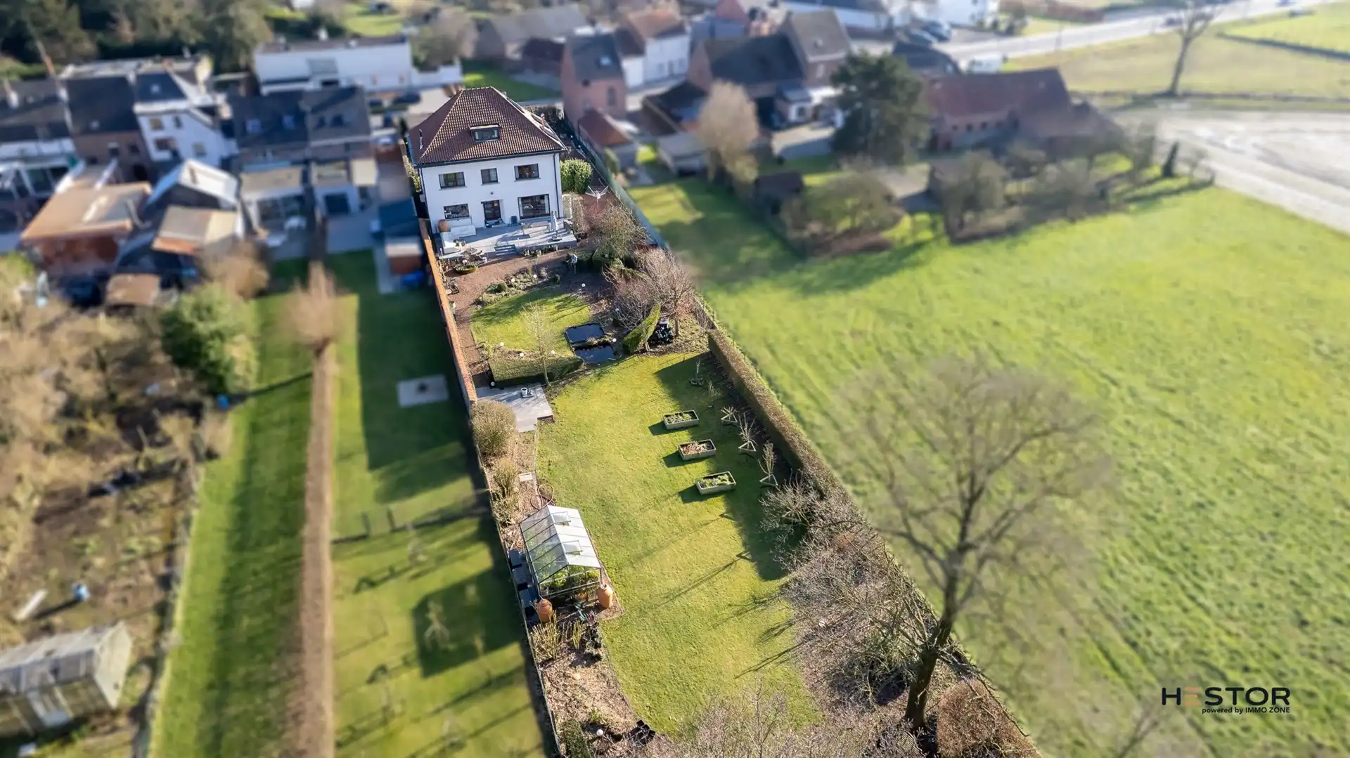 Ruime villa op mooi perceel! foto 27