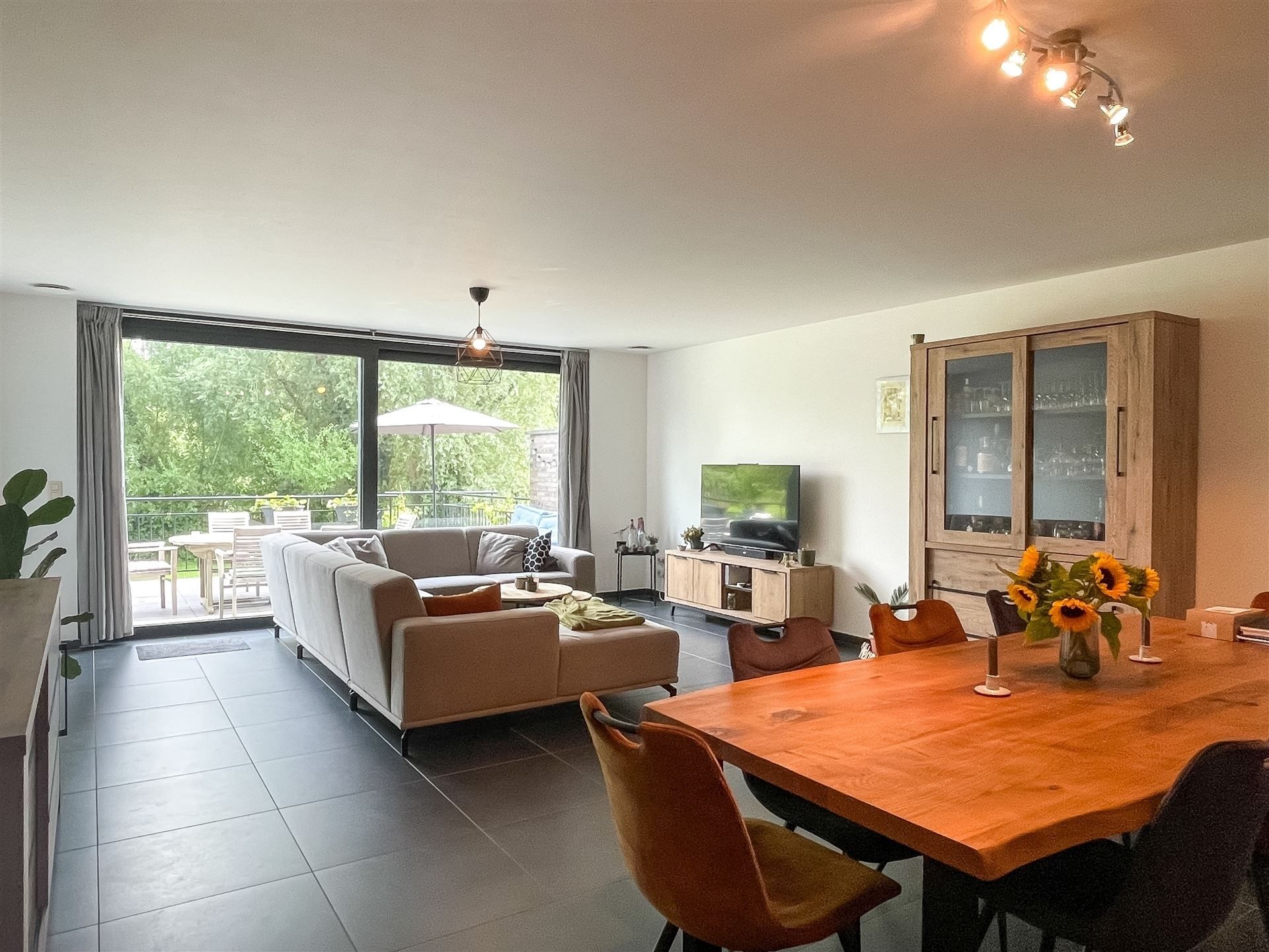Gelijkvloers appartement foto 4