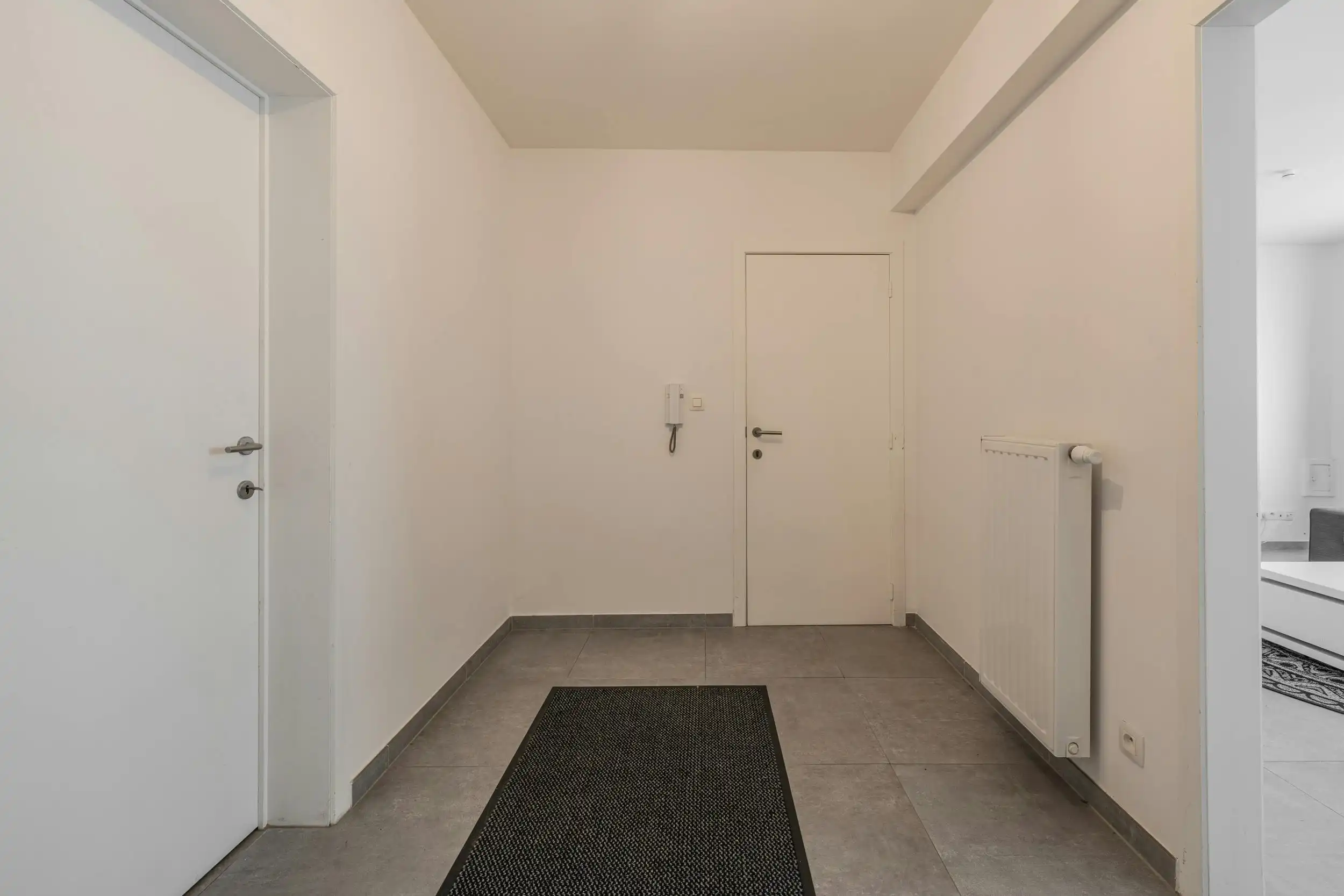 Gerenoveerd 2-slaapkamer appartement te Oostende (Stene) foto 8
