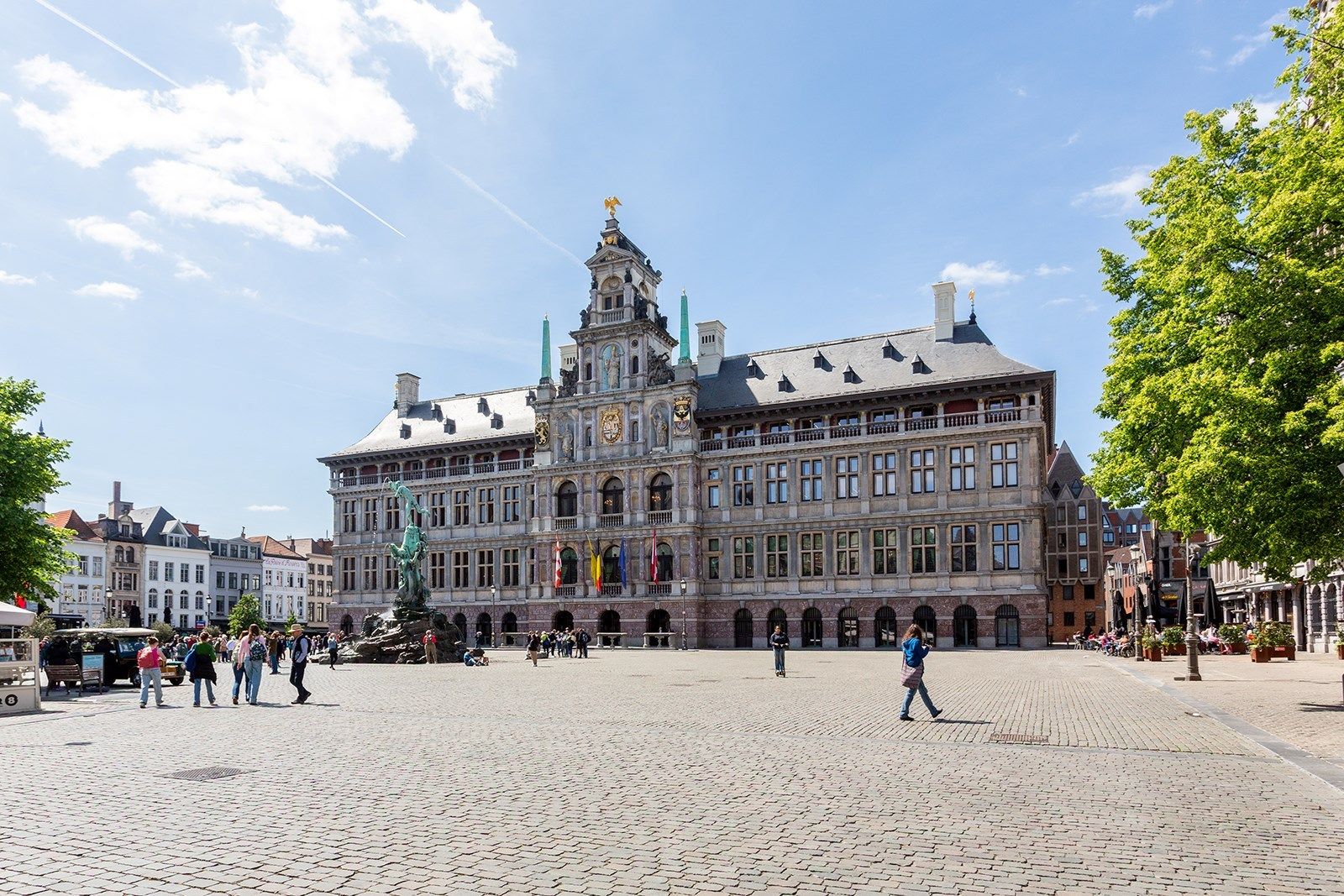 Historisch wonen in de Stad met eigen autostaanplaats foto 31