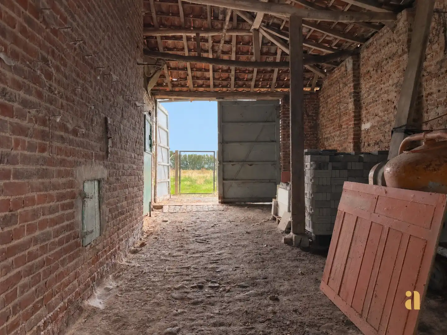 Rustig gelegen hoeve met weids landelijk uitzicht foto 26