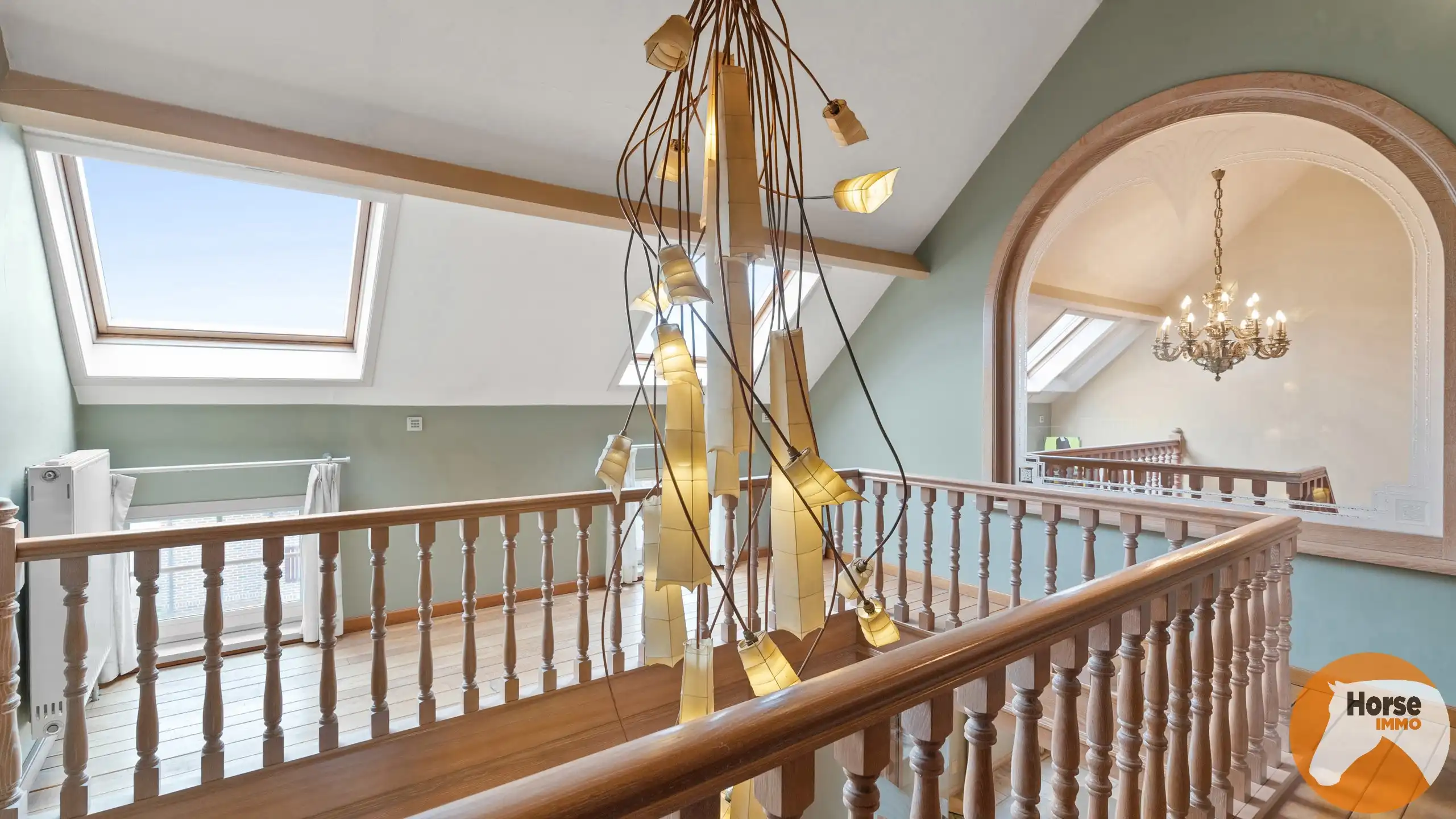 TOLLEMBEEK - Prachtige woning met 3 loodsen op +-2,9ha. foto 18