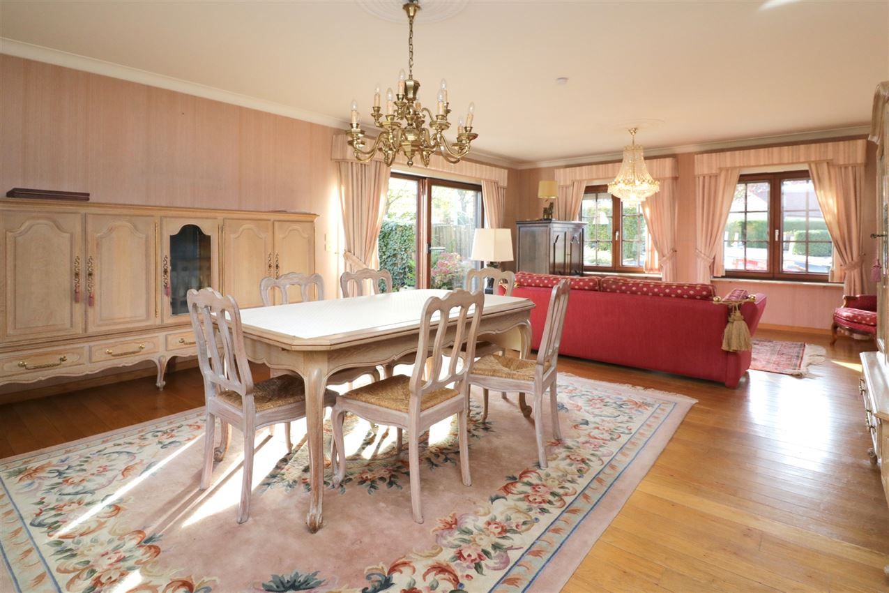 met prachtige tuin, nabij centrum foto 7