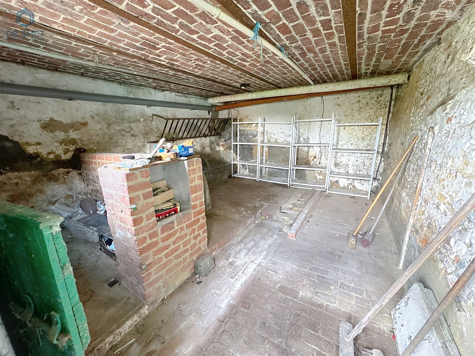 Te koop: Op te frissen gezinswoning met 3 slaapkamers, garage en tuin geen renovatieplicht! foto 30
