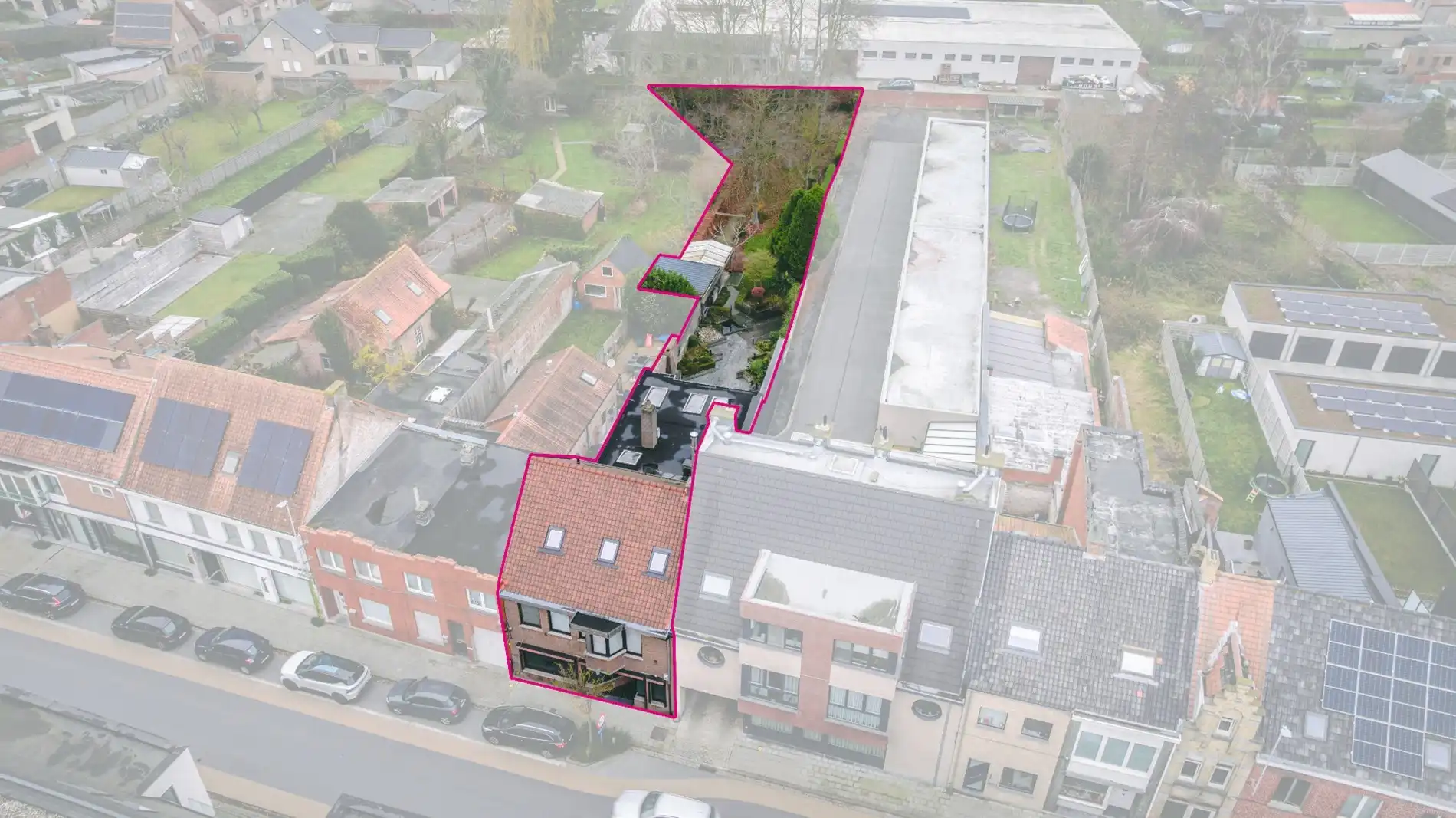 Veelzijdige woning met tuin en uitweg in Eernegem foto 2