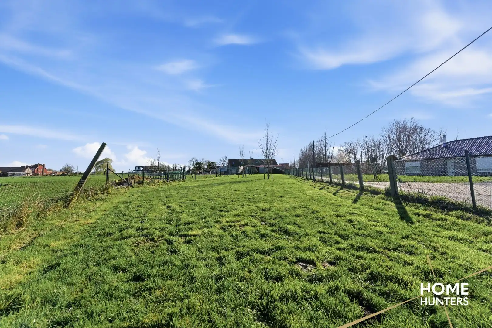 Rustig gelegen halfopen bebouwing met ruime tuin in Hooglede! foto 18