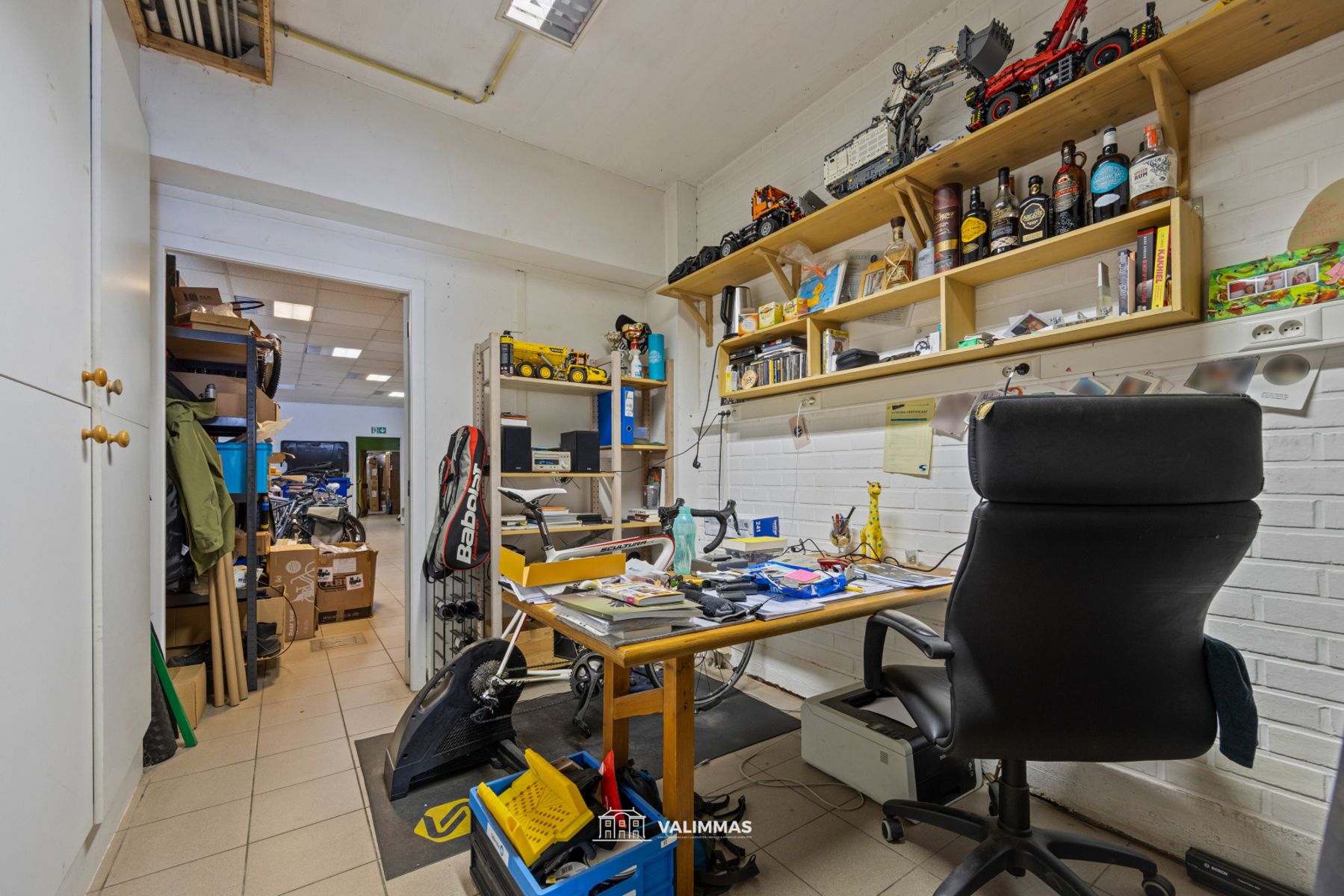 Ruime, instapklare handelswoning mt groot duplex-appartement foto 9