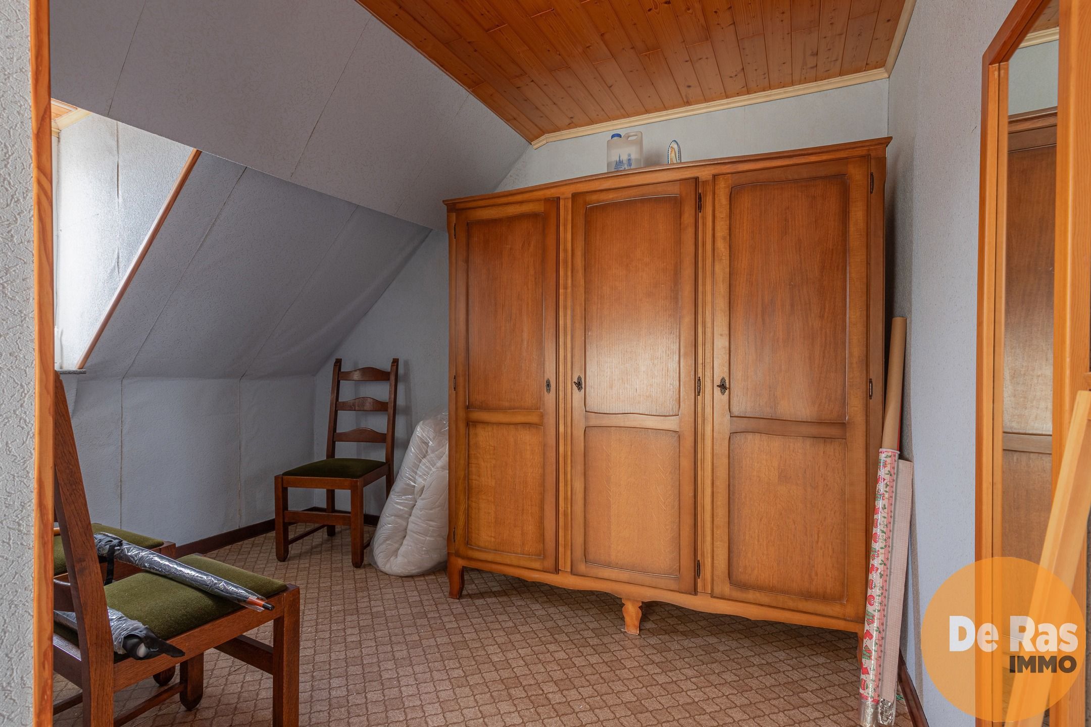 ERPE-MERE - Op te frissen woning met zuidgerichte tuin foto 13