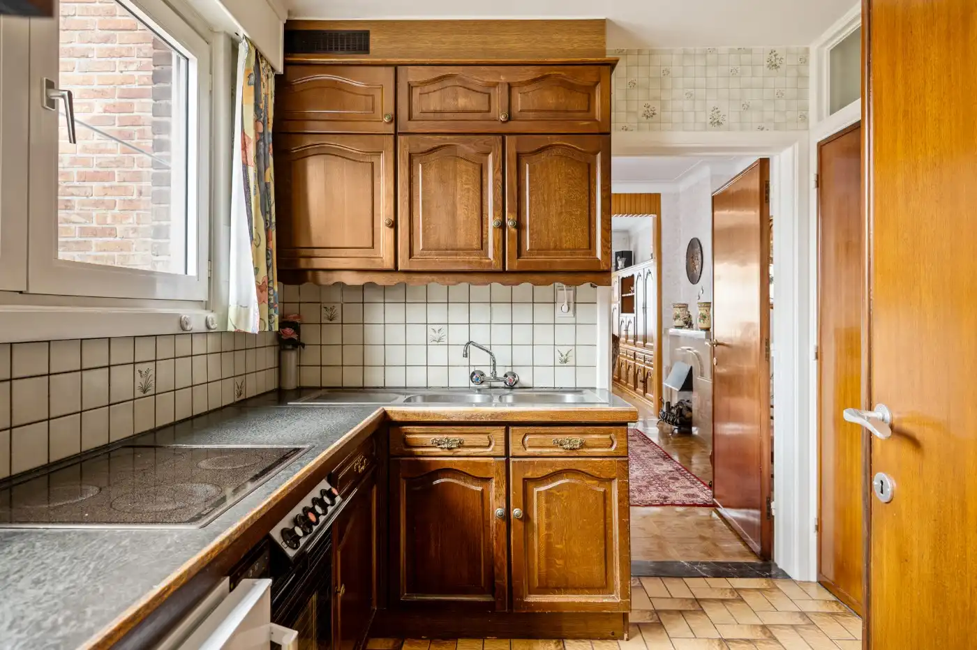 Te renoveren HOB met 3 slpk., ruime tuin én garage foto 7