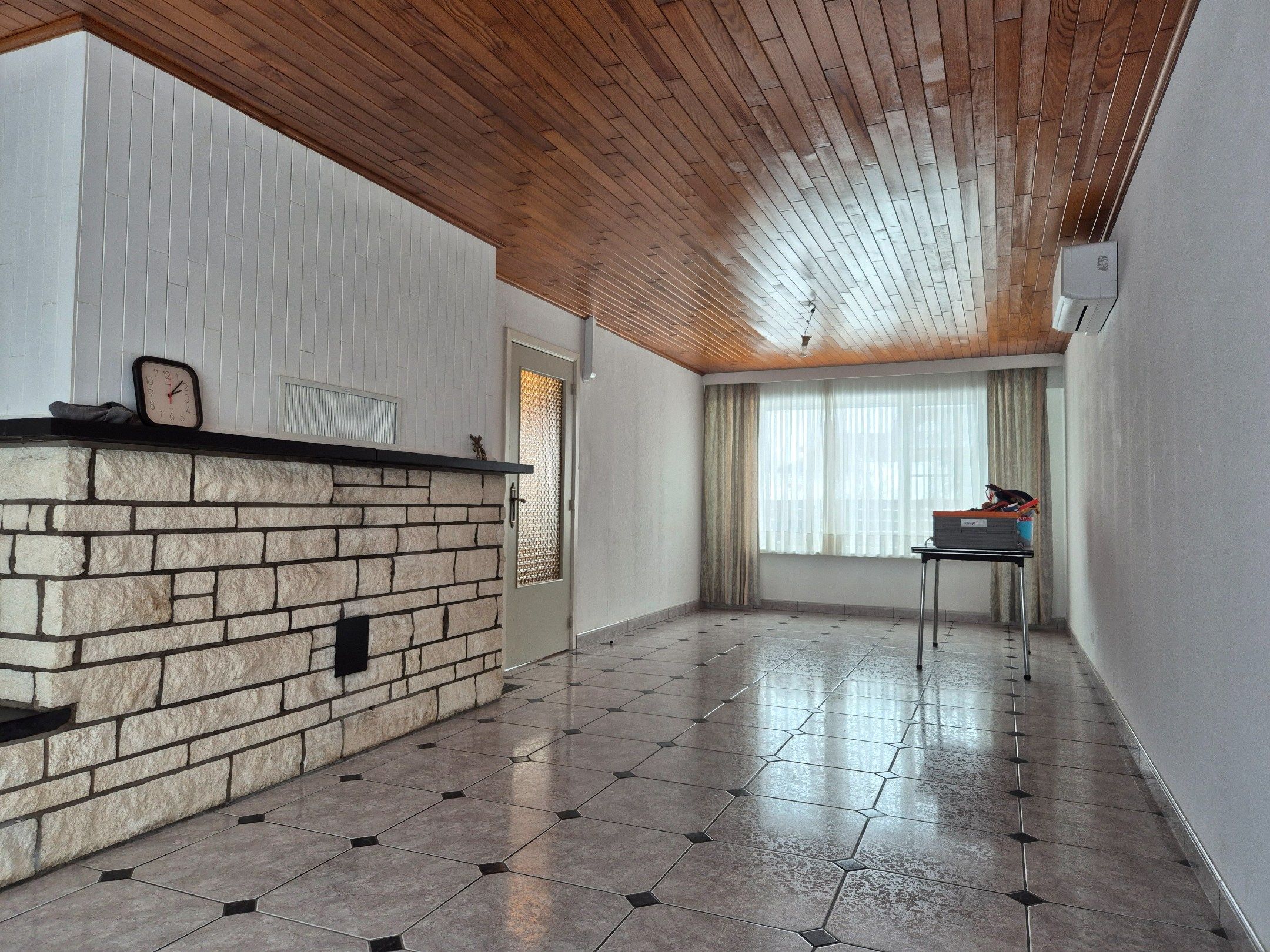 Woning met garage en tuin foto 6