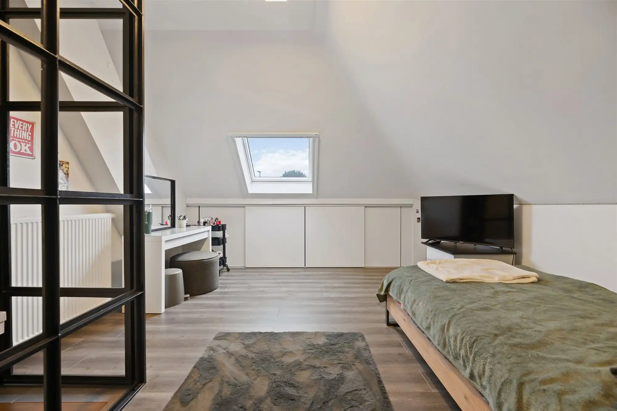 KNAP GERENOVEERDE WONING WONING MET 3SLAAPKAMERS OP EEN ZONNIG GEORIËNTEERD PERCEEL TE OOSTHAM foto 22