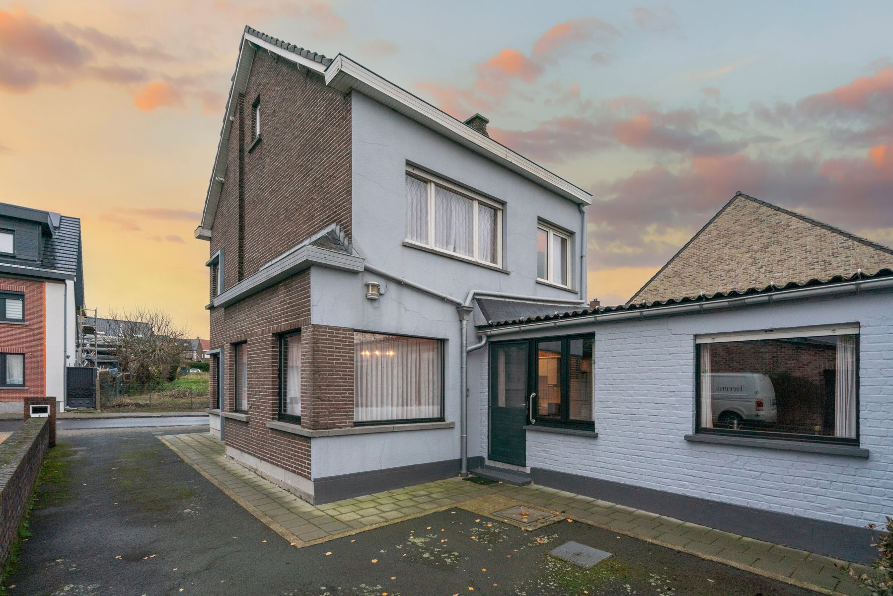 TE KOOP - te renoveren woning met 3 slaapkamers op 10a73ca foto 14