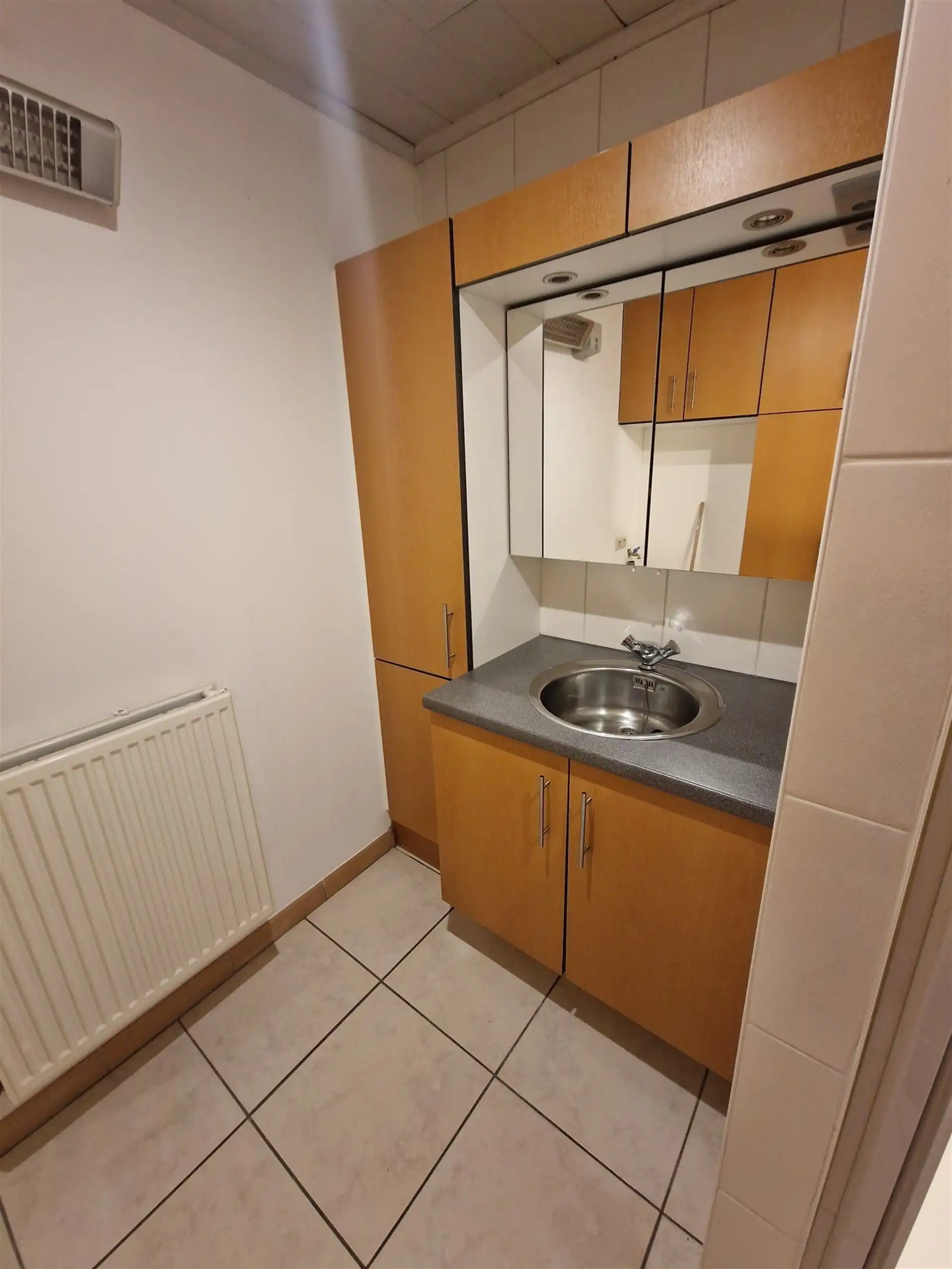 Gelijkvloers appartement 1 slpk 43m² + staanplaats foto 6
