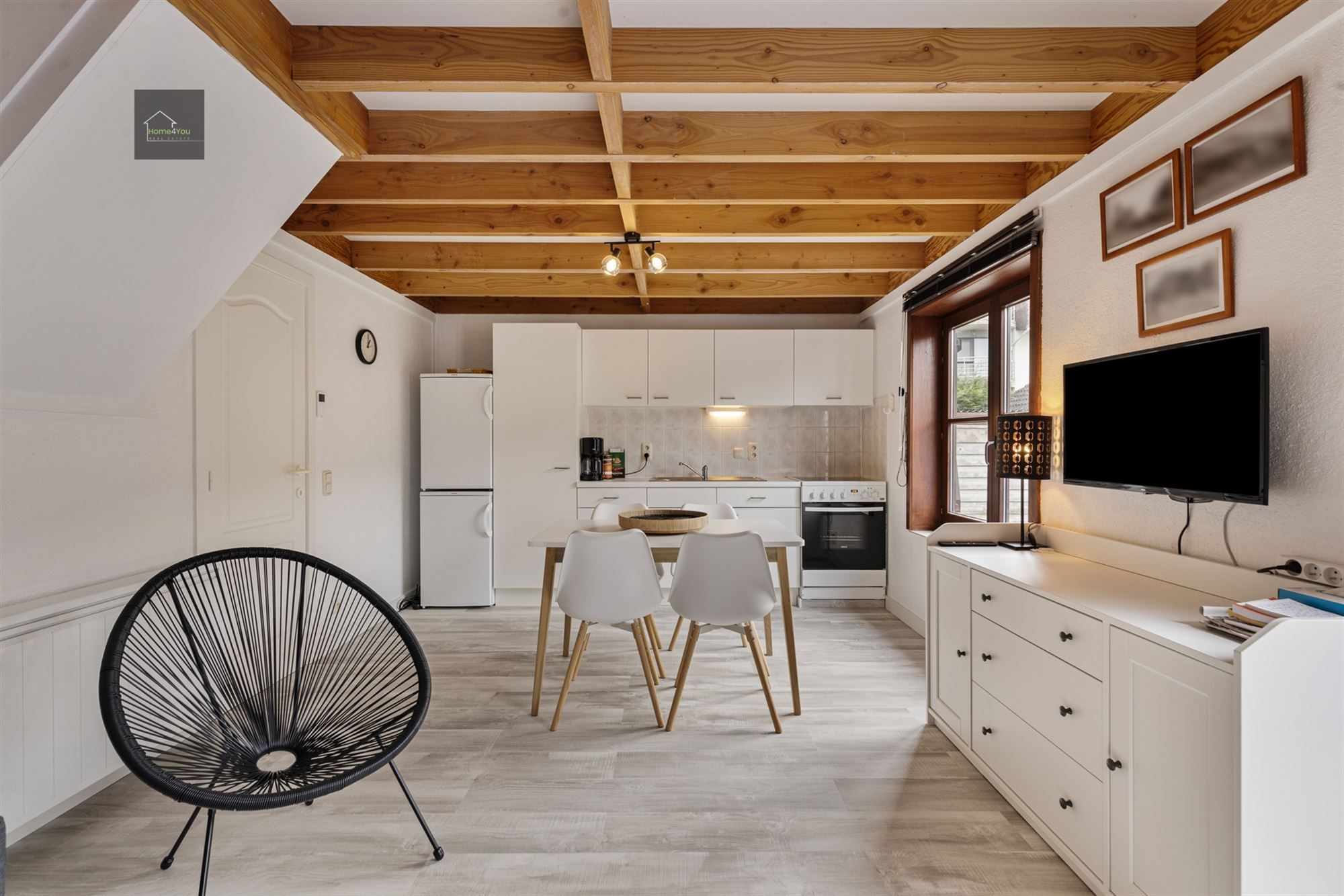 Gemoderniseerde vakantiewoning, 2 slaapkamers + staanplaats. foto 2