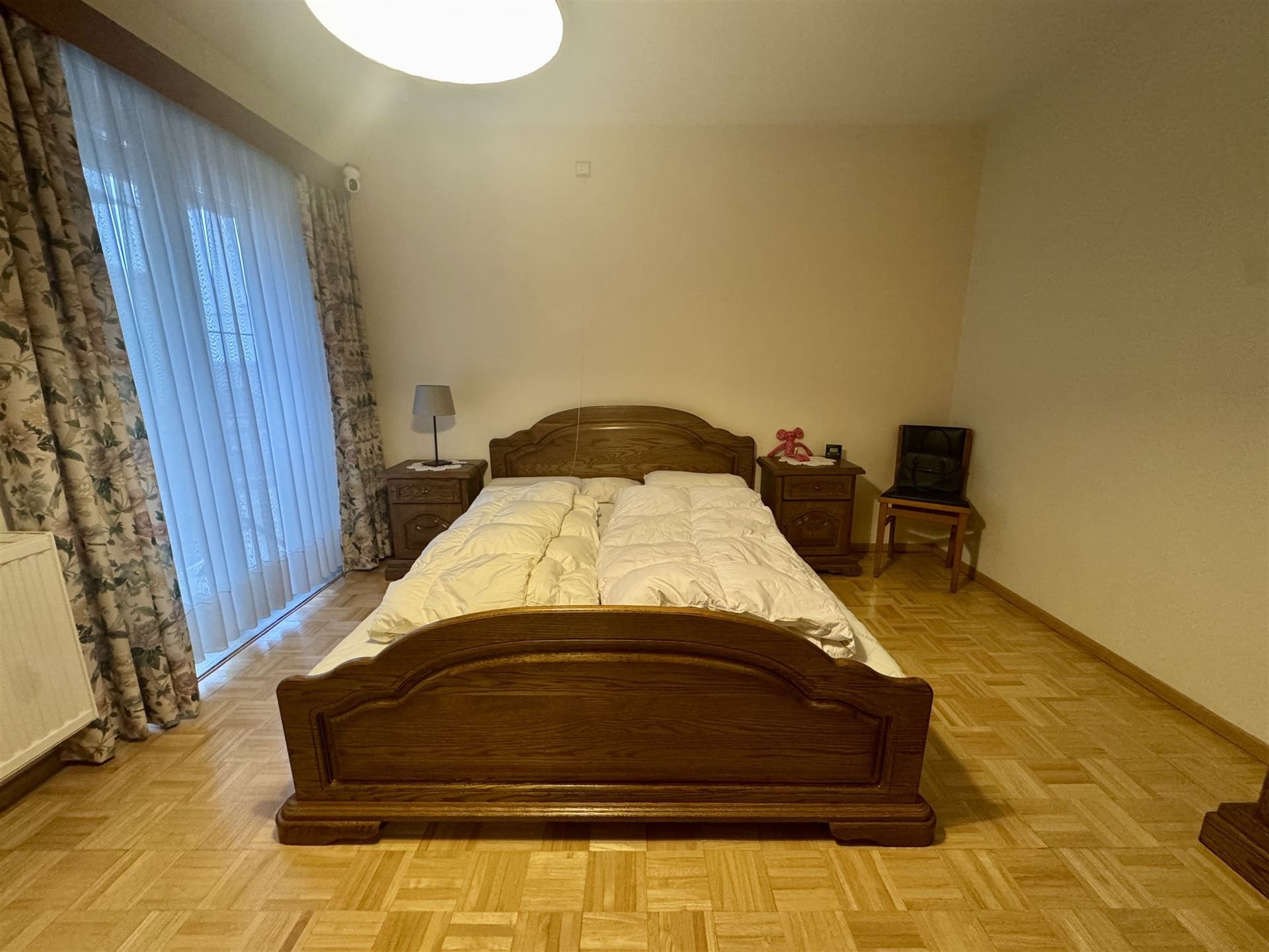 Vrijstaande woning die gebruikt kan worden als twee-woonst foto 11