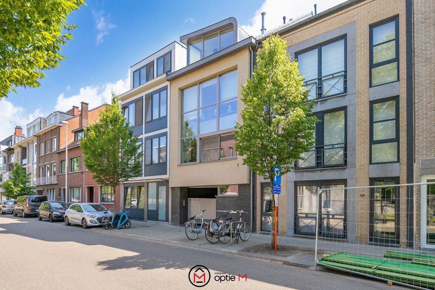Ruime energiezuinige architectenwoning met mogelijkheden foto 32