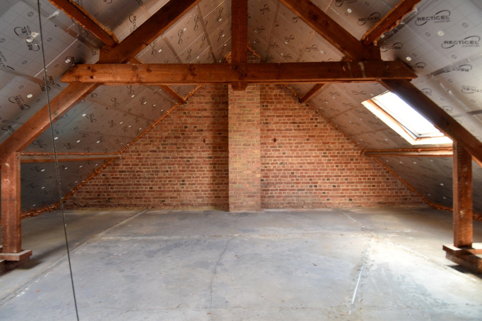 Rijwoning met 3 slaapkamers, garage en tuin te koop in een kindvriendelijke wijk te Kuurne foto 11