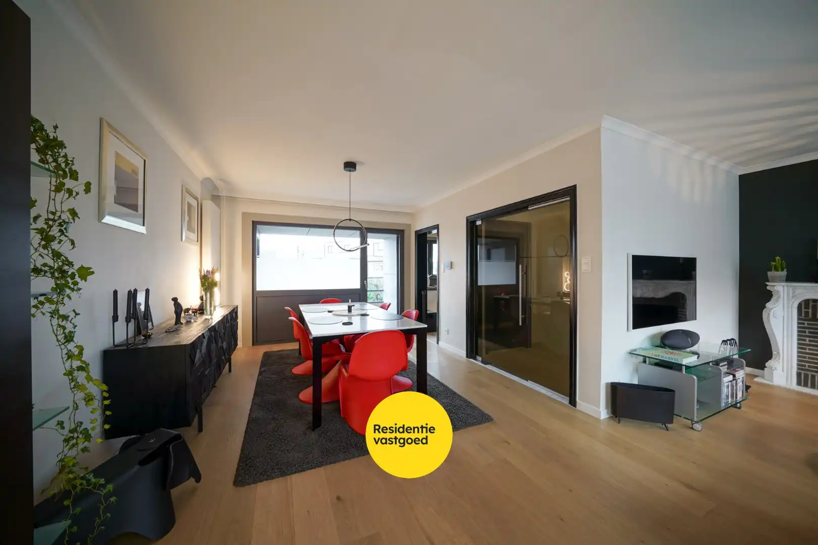 Ruime bel-étage woning met tuin en garage op rustige ligging te Bredene foto 10