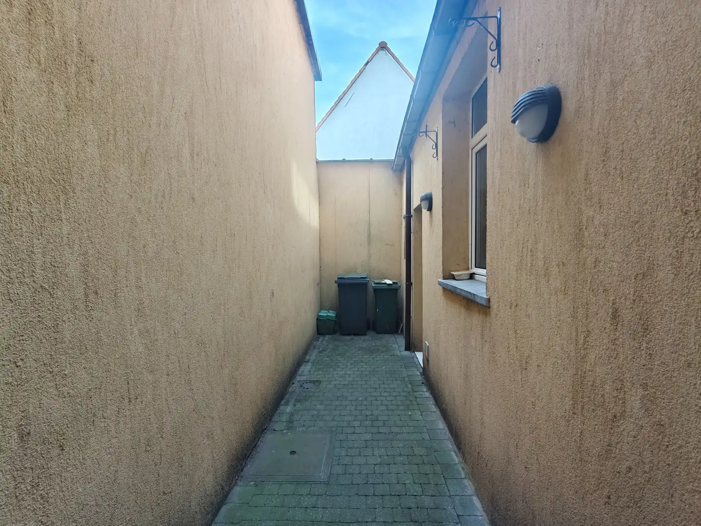 Gezellige rijwoning op wandelafstand van het centrum van Lokeren foto 10