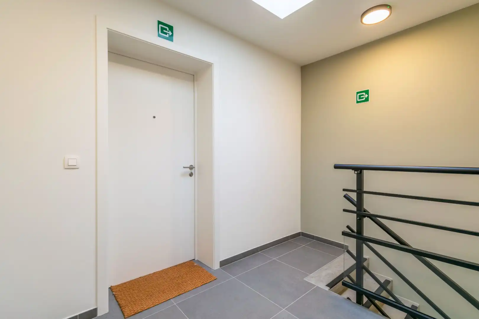 PENTHOUSE MET ZUID-TERRAS, 2 STAANPLAATSEN + KELDER! foto 8