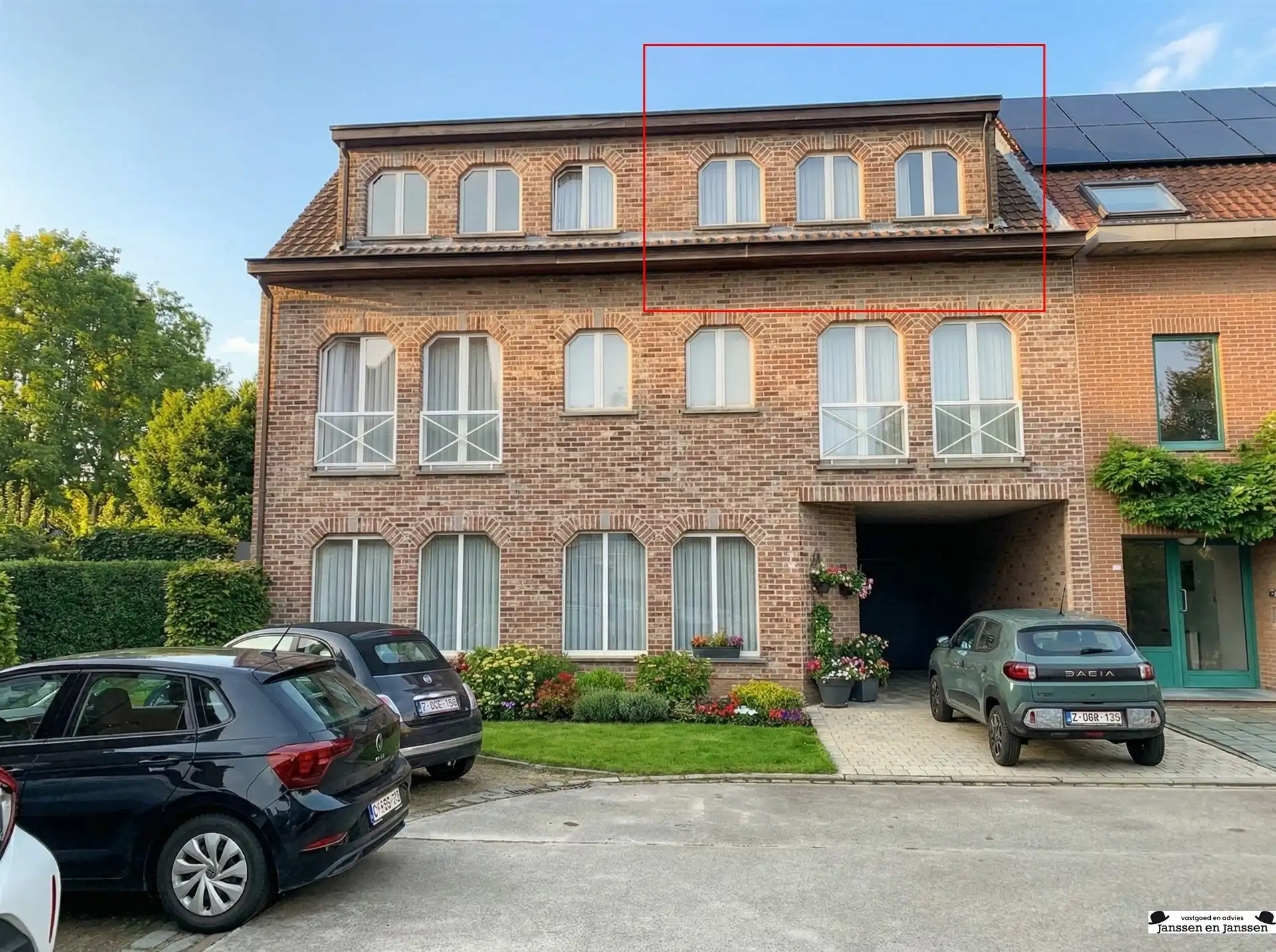 Dakappartement met zonnig en ruim terras!  foto 8