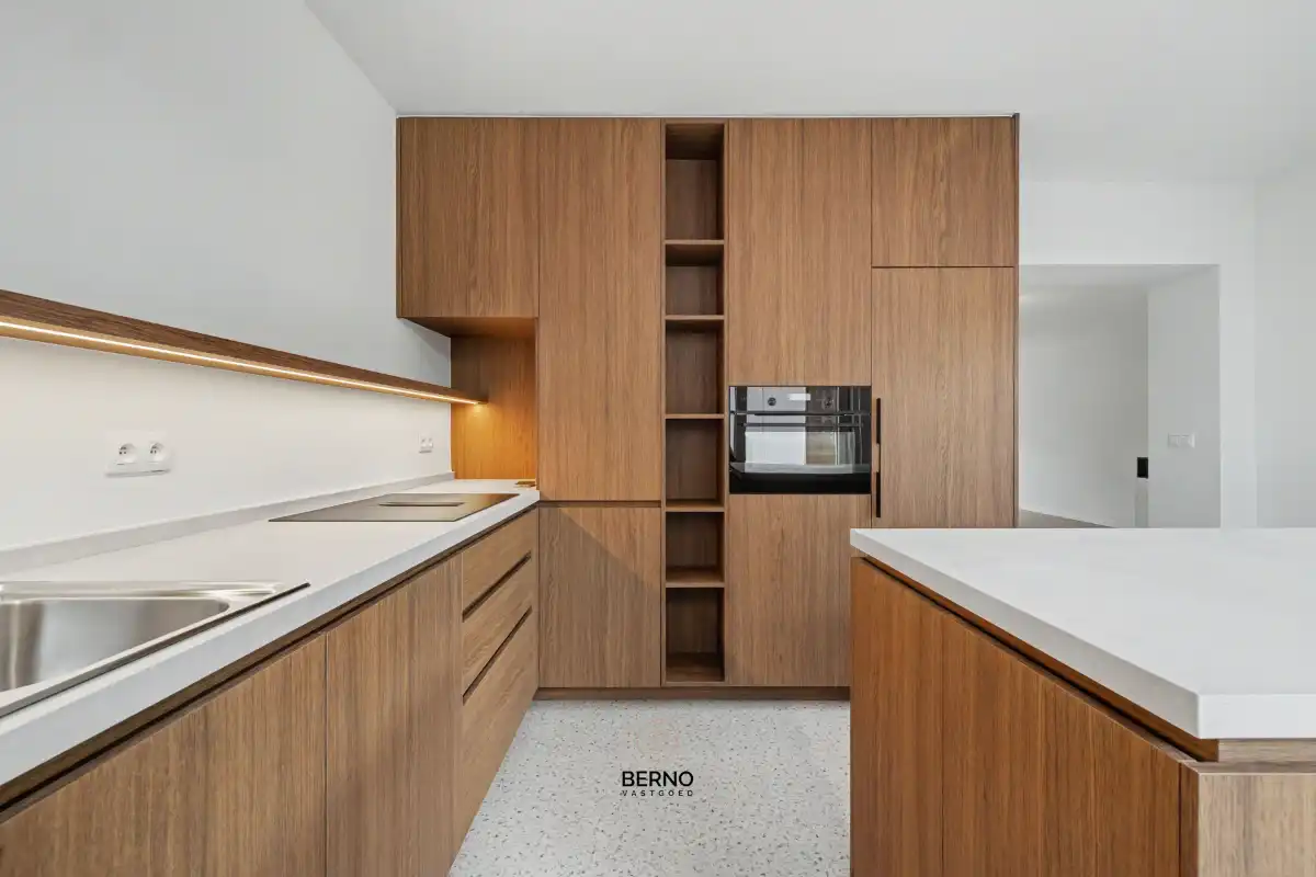 Instapklare en energiezuinige gerenoveerde woning. foto 10