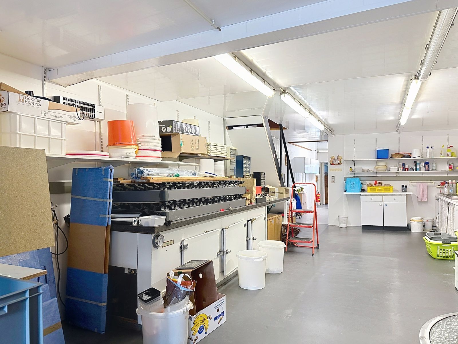 Ruim pand (314 m²) met diverse opties foto 38