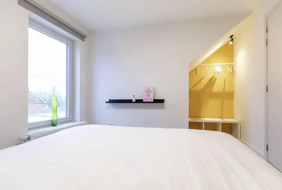 Stijlvol duplex-appartement met 2 slaapkamers en parkeerplaats te huur op toplocatie in Maasmechelen. foto 12