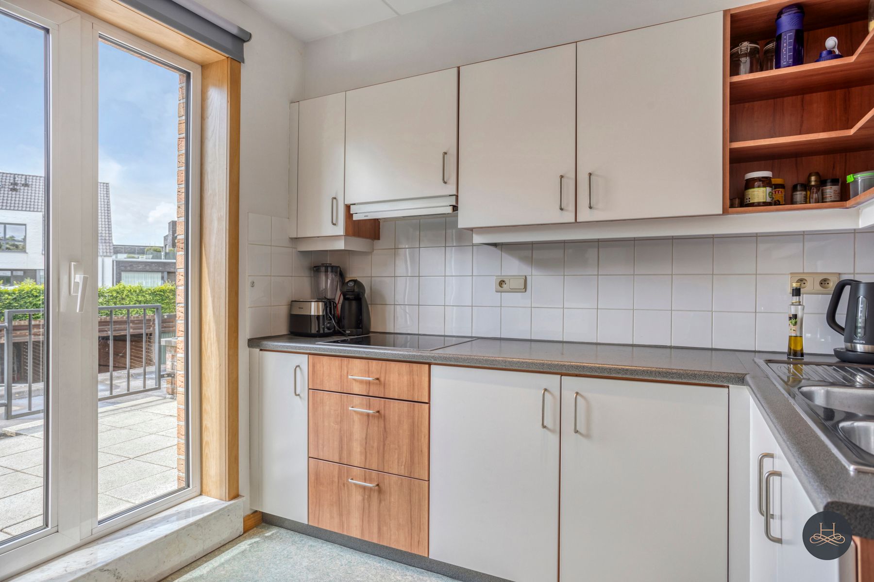 Instapklare duplex met 2 slaapkamers en terras in Baal foto 13